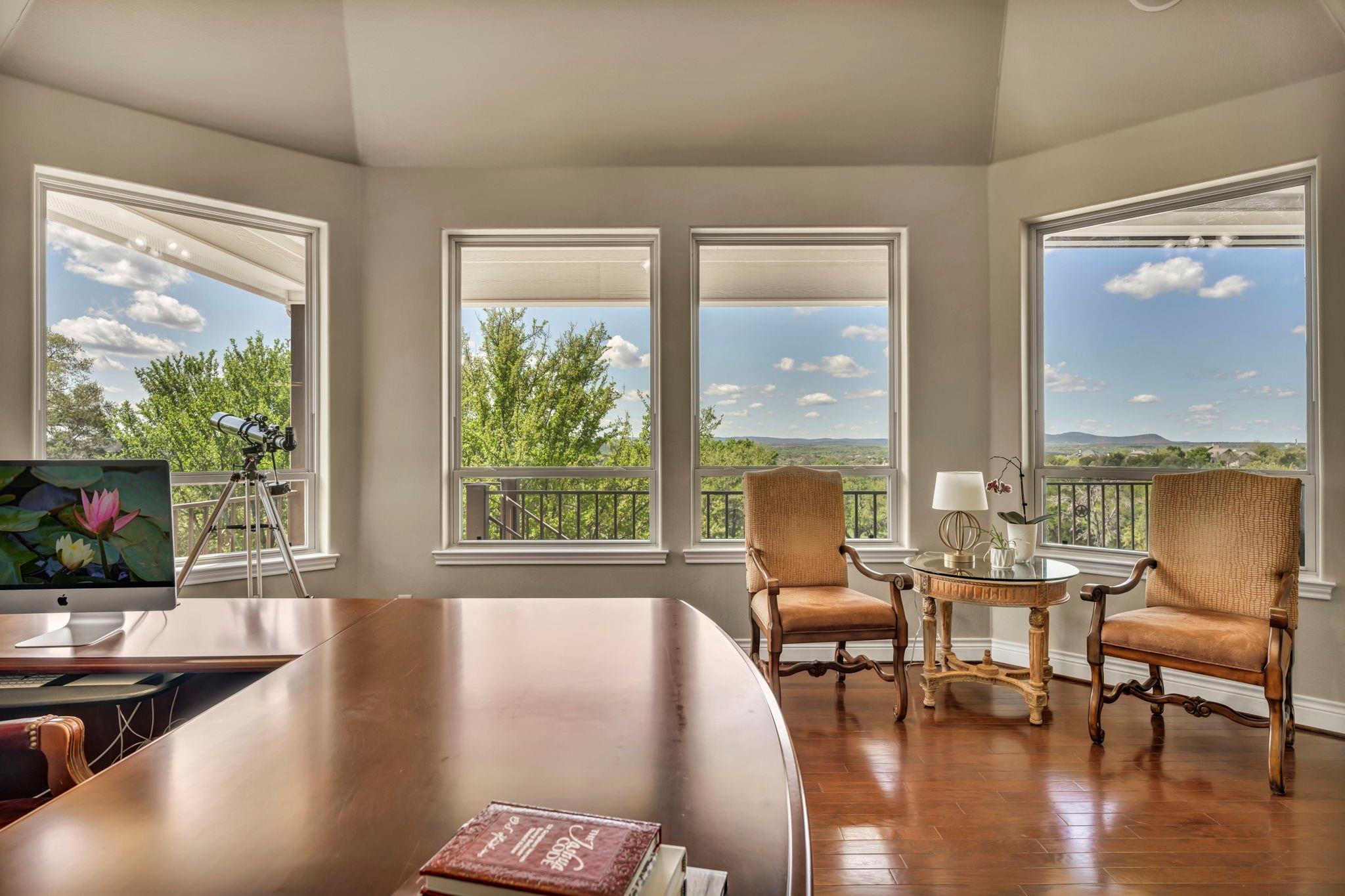 310 The Hills Rd, Horseshoe Bay, TX 78657