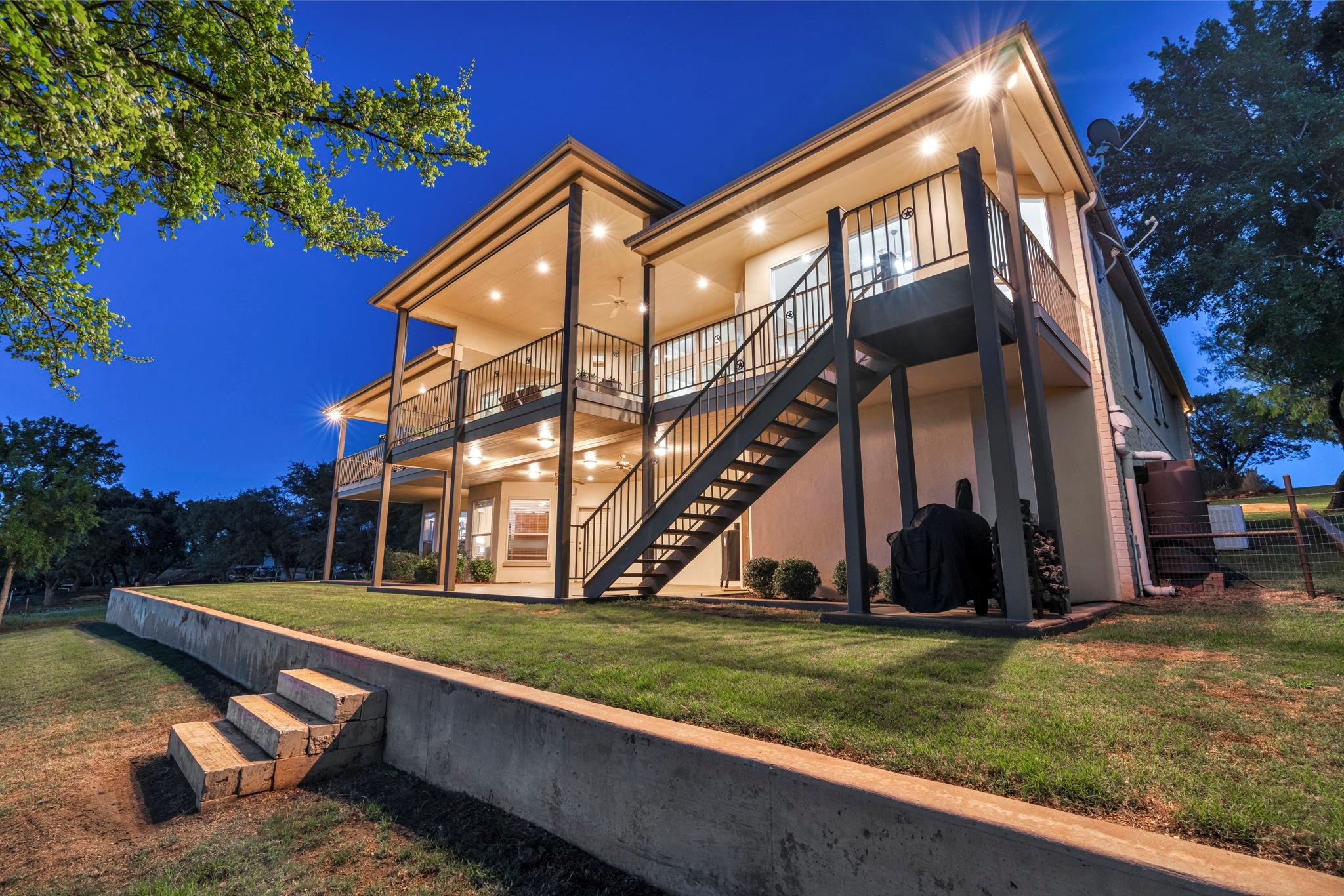 310 The Hills Rd, Horseshoe Bay, TX 78657