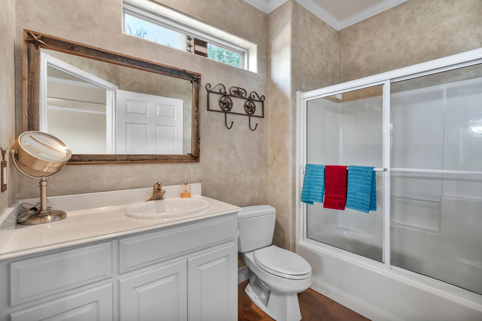 310 The Hills Rd, Horseshoe Bay, TX 78657