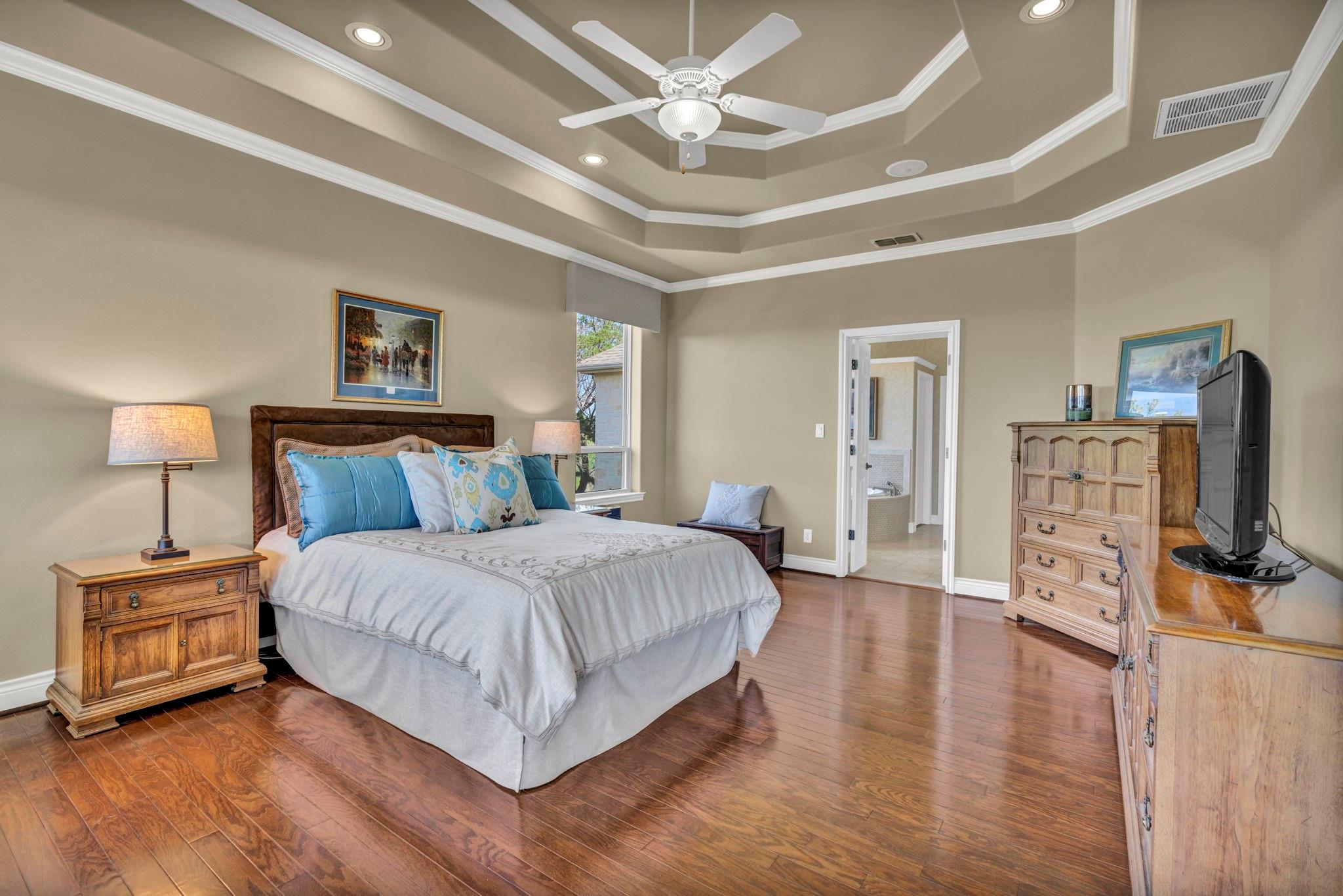 310 The Hills Rd, Horseshoe Bay, TX 78657