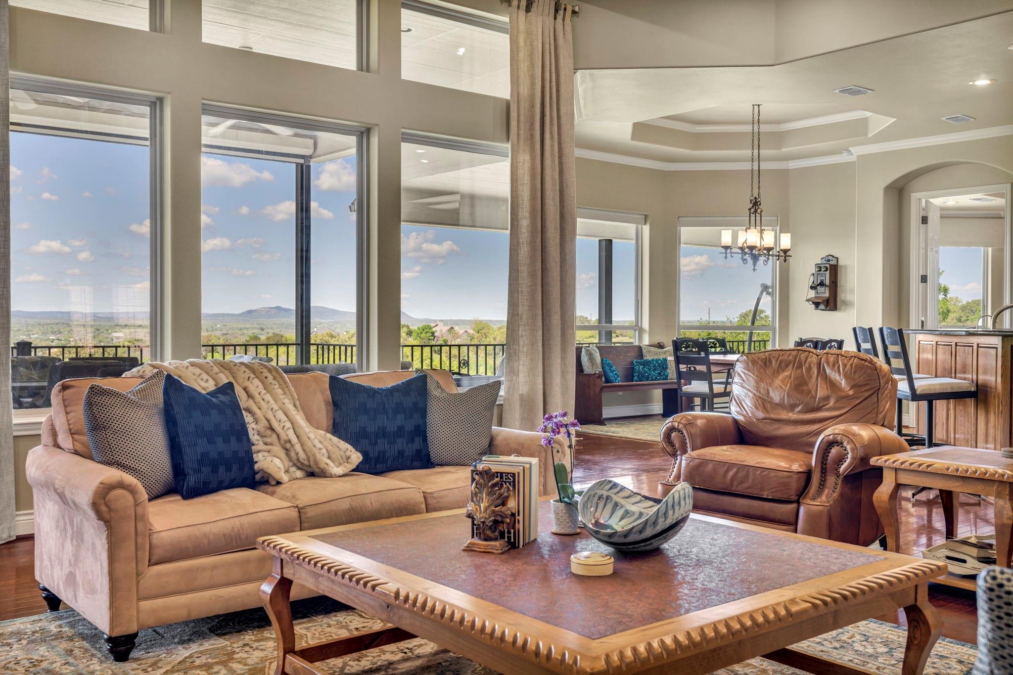 310 The Hills Rd, Horseshoe Bay, TX 78657