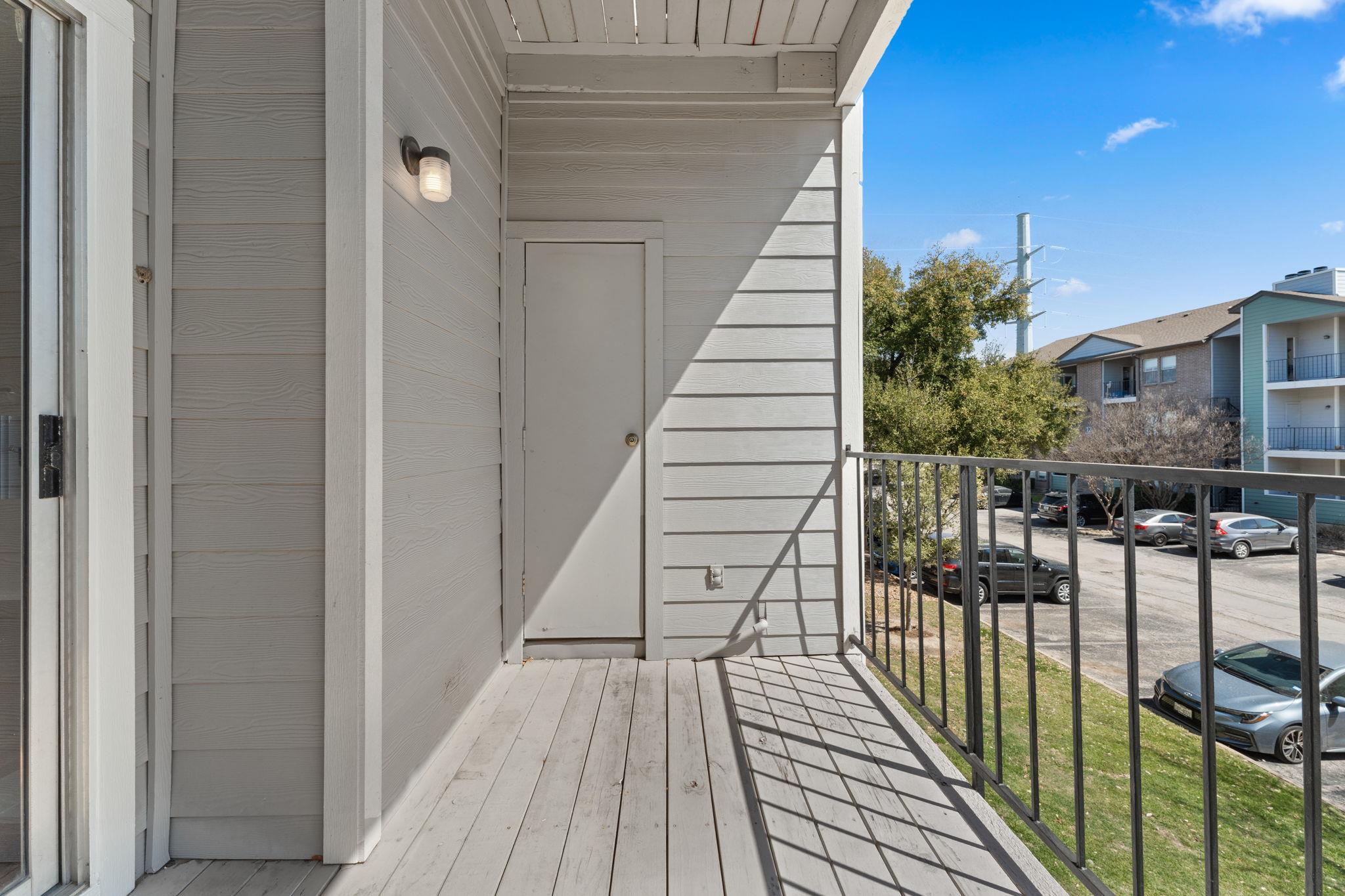 12166 Metric Blvd # 2003, Austin, TX 78758