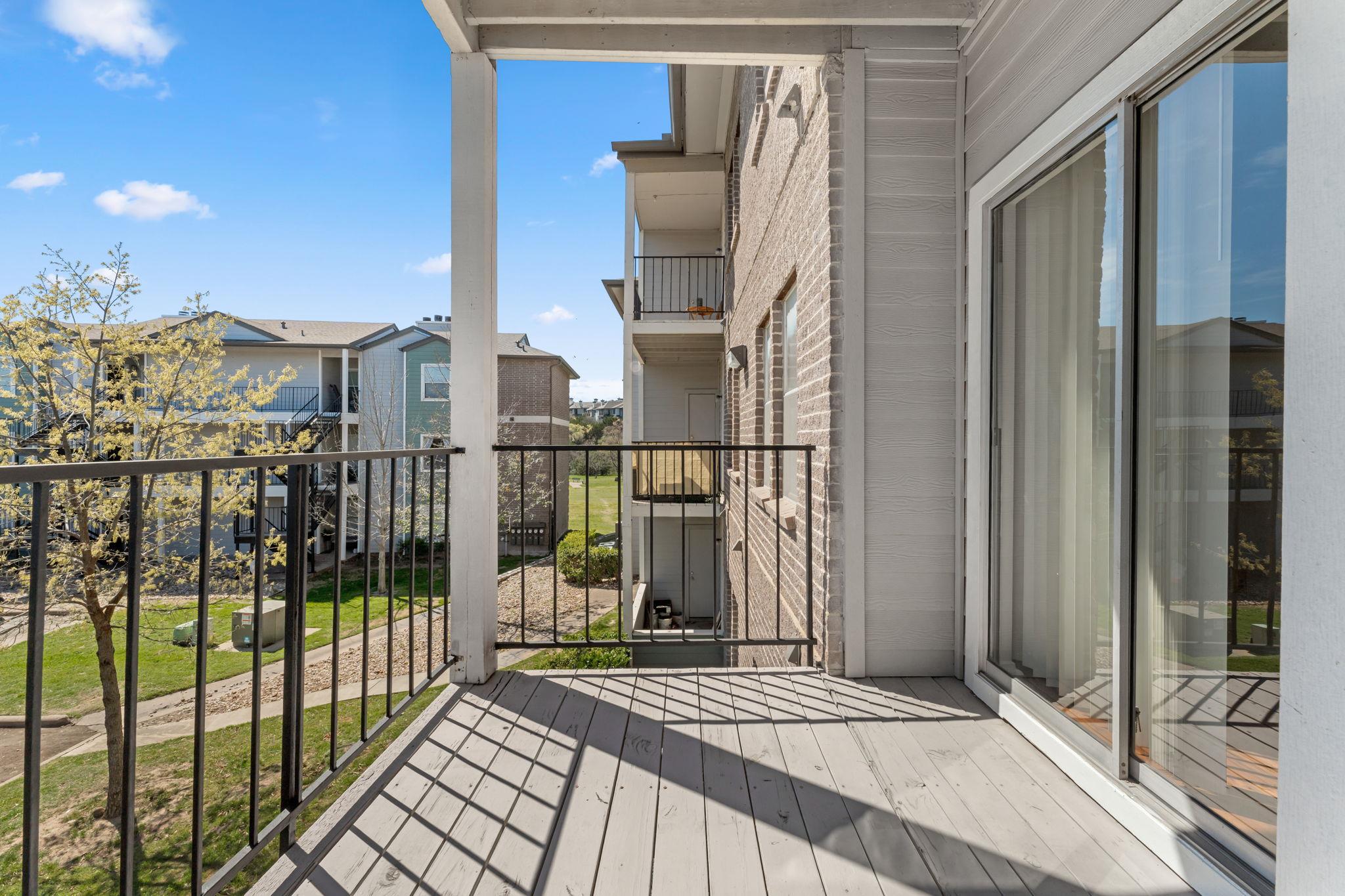 12166 Metric Blvd # 2003, Austin, TX 78758