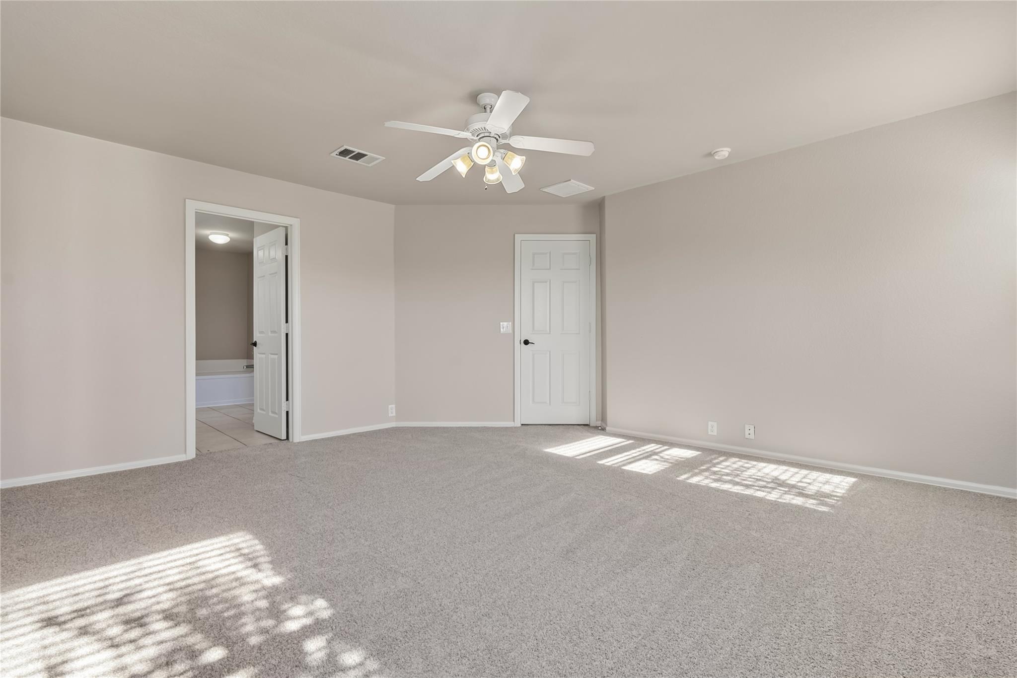 172 Coreopsis Cv, Kyle, TX 78640