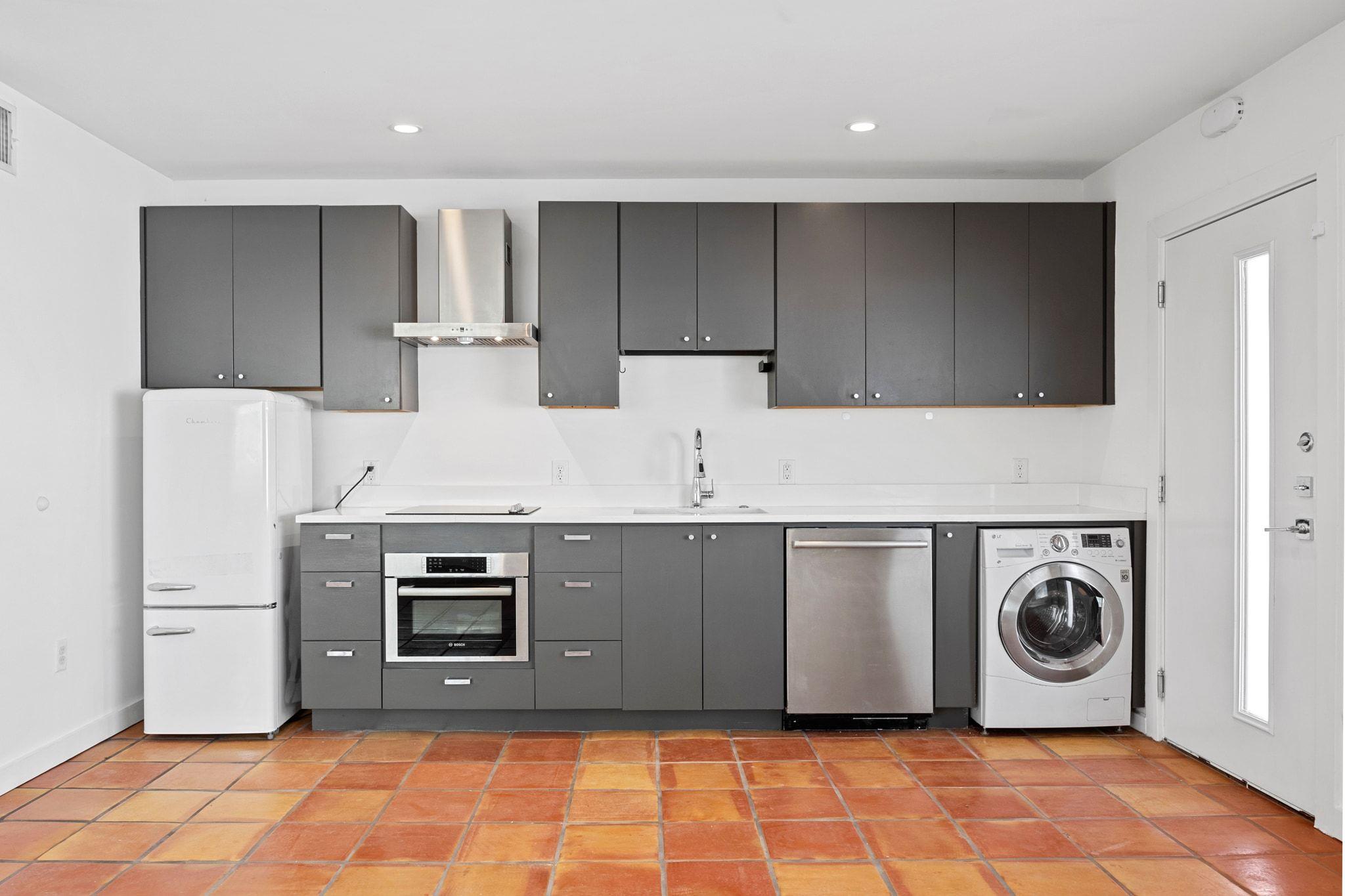 1200 Enfield Rd # 107, Austin, TX 78703