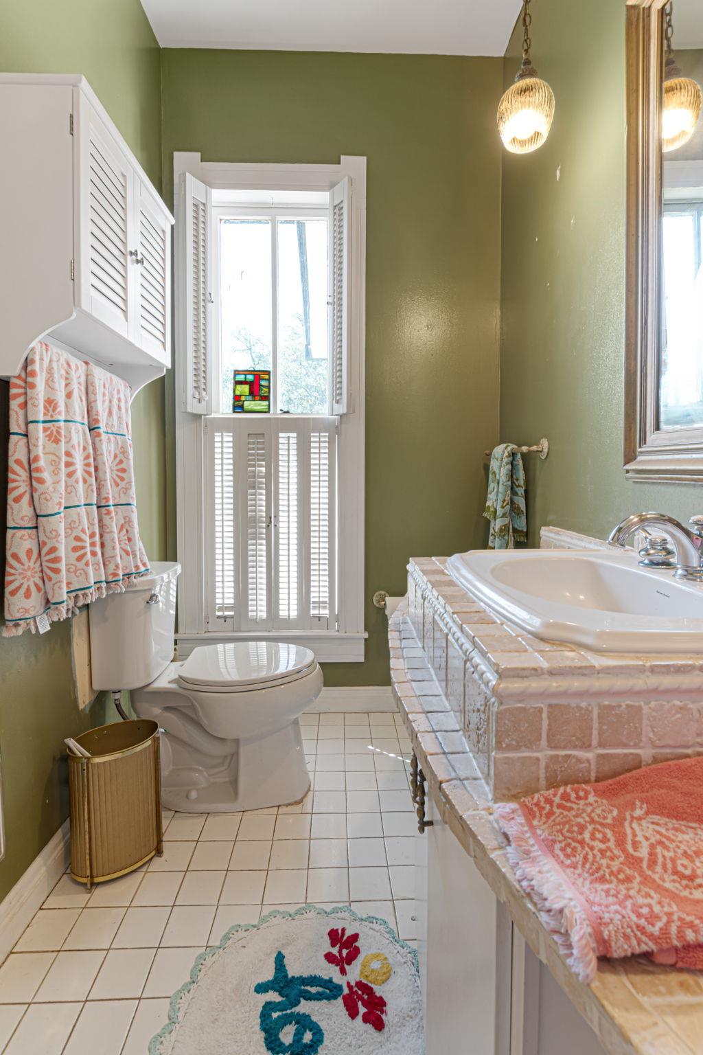 106 S Howe St, Lampasas, TX 76550