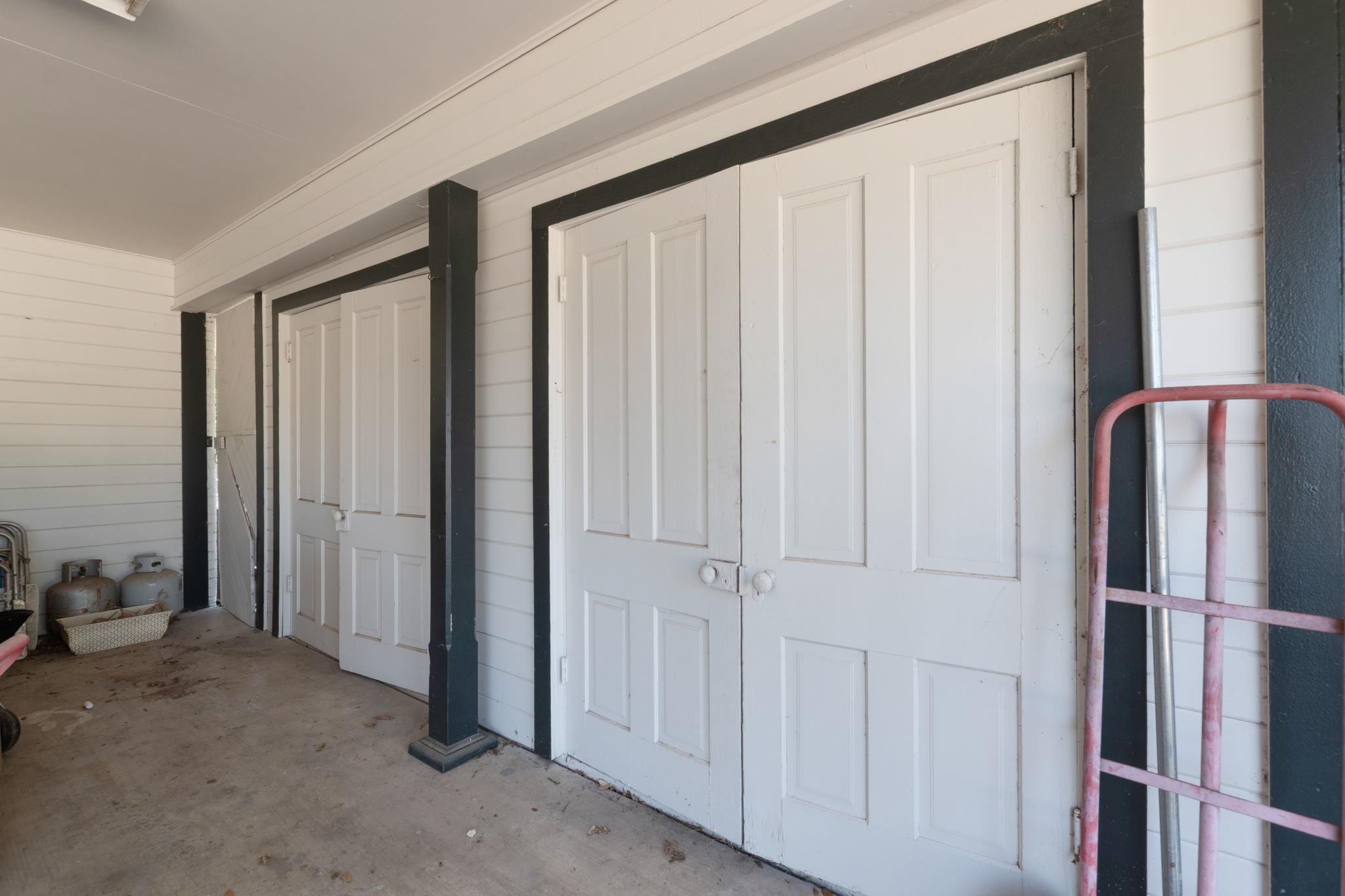 106 S Howe St, Lampasas, TX 76550