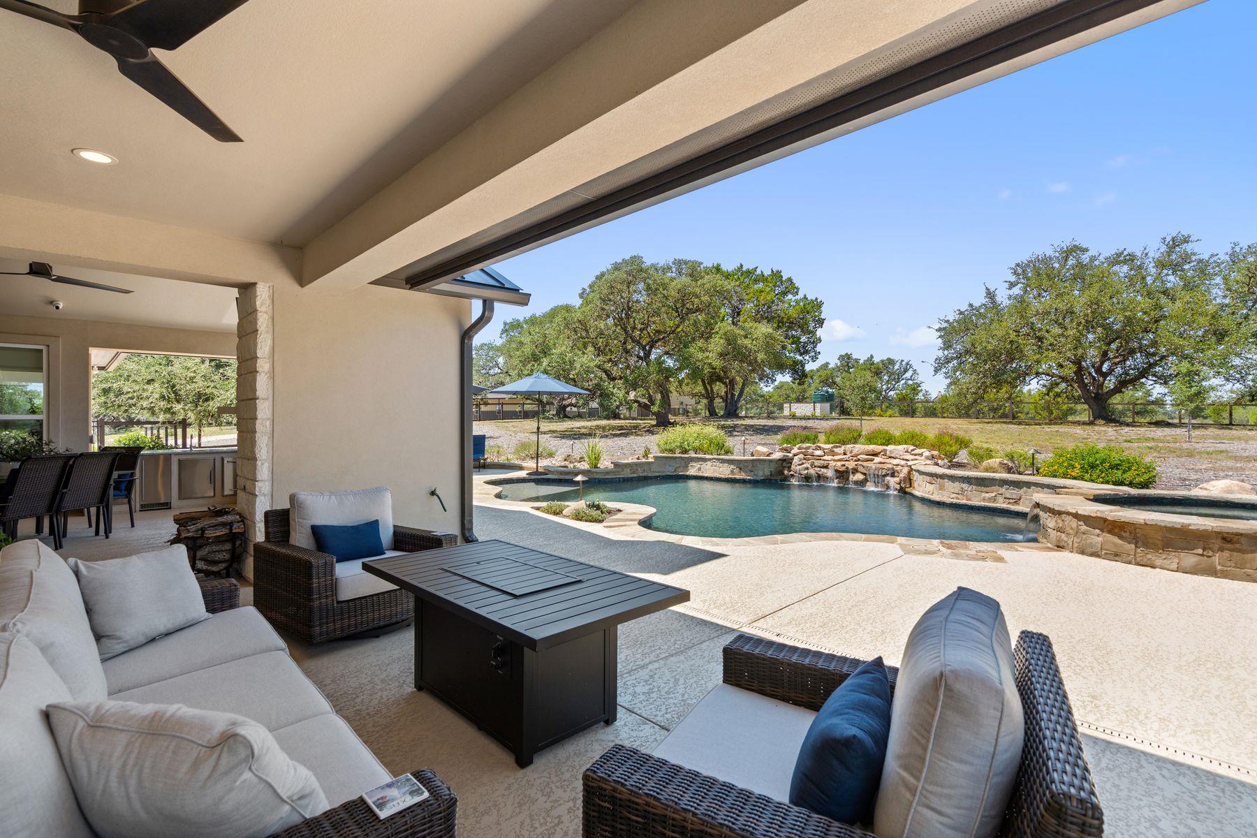 291 Southwick Ranch Rd, Johnson City, TX 78636