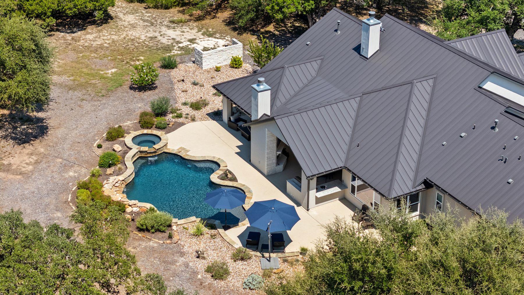 291 Southwick Ranch Rd, Johnson City, TX 78636