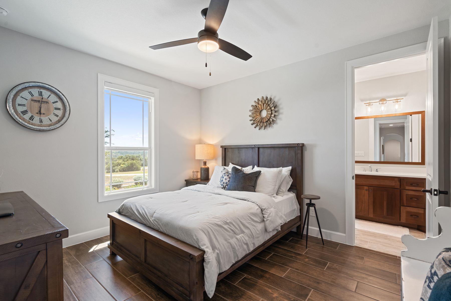 291 Southwick Ranch Rd, Johnson City, TX 78636