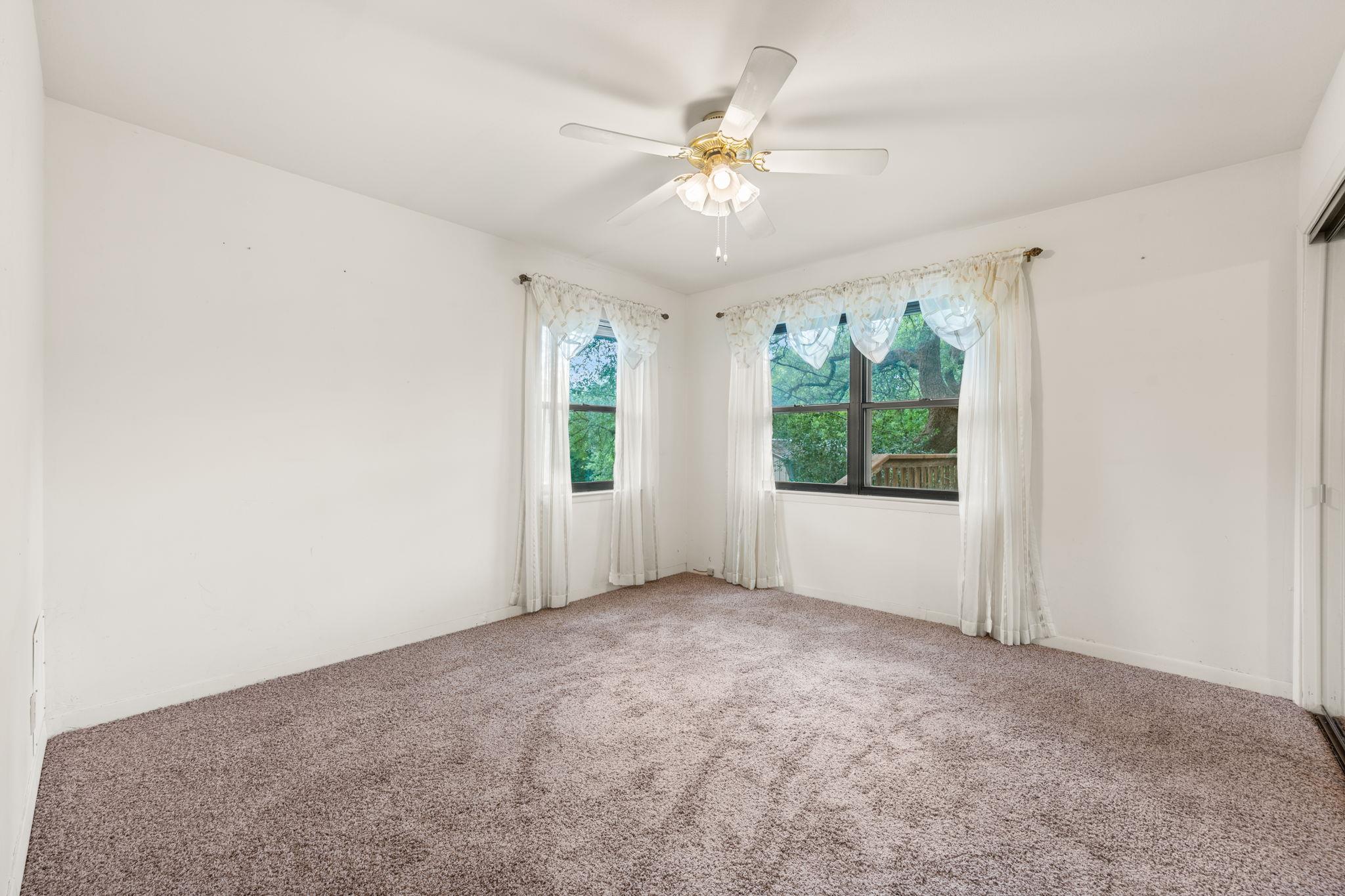 18215 Ledge St, Jonestown, TX 78645