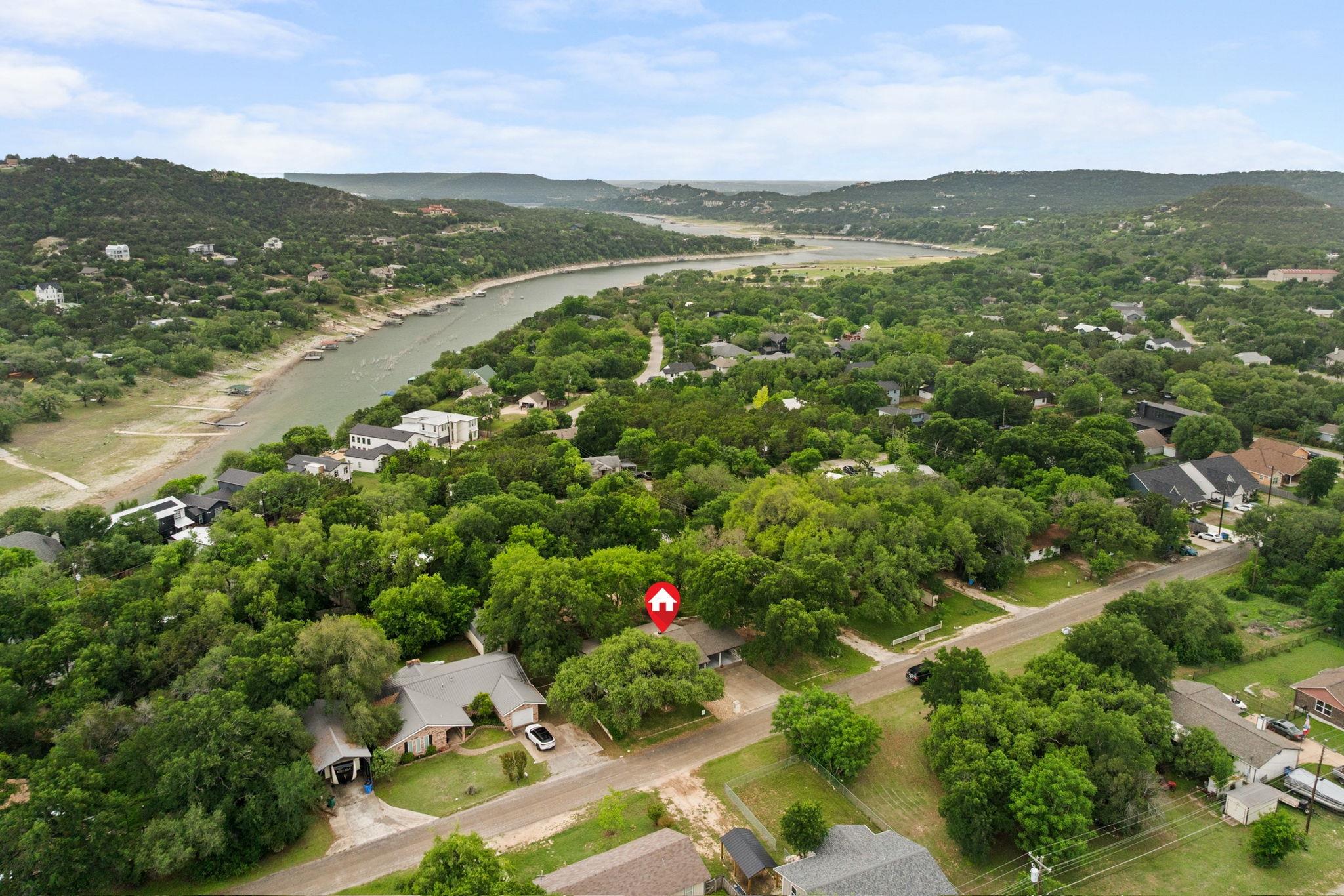 18215 Ledge St, Jonestown, TX 78645