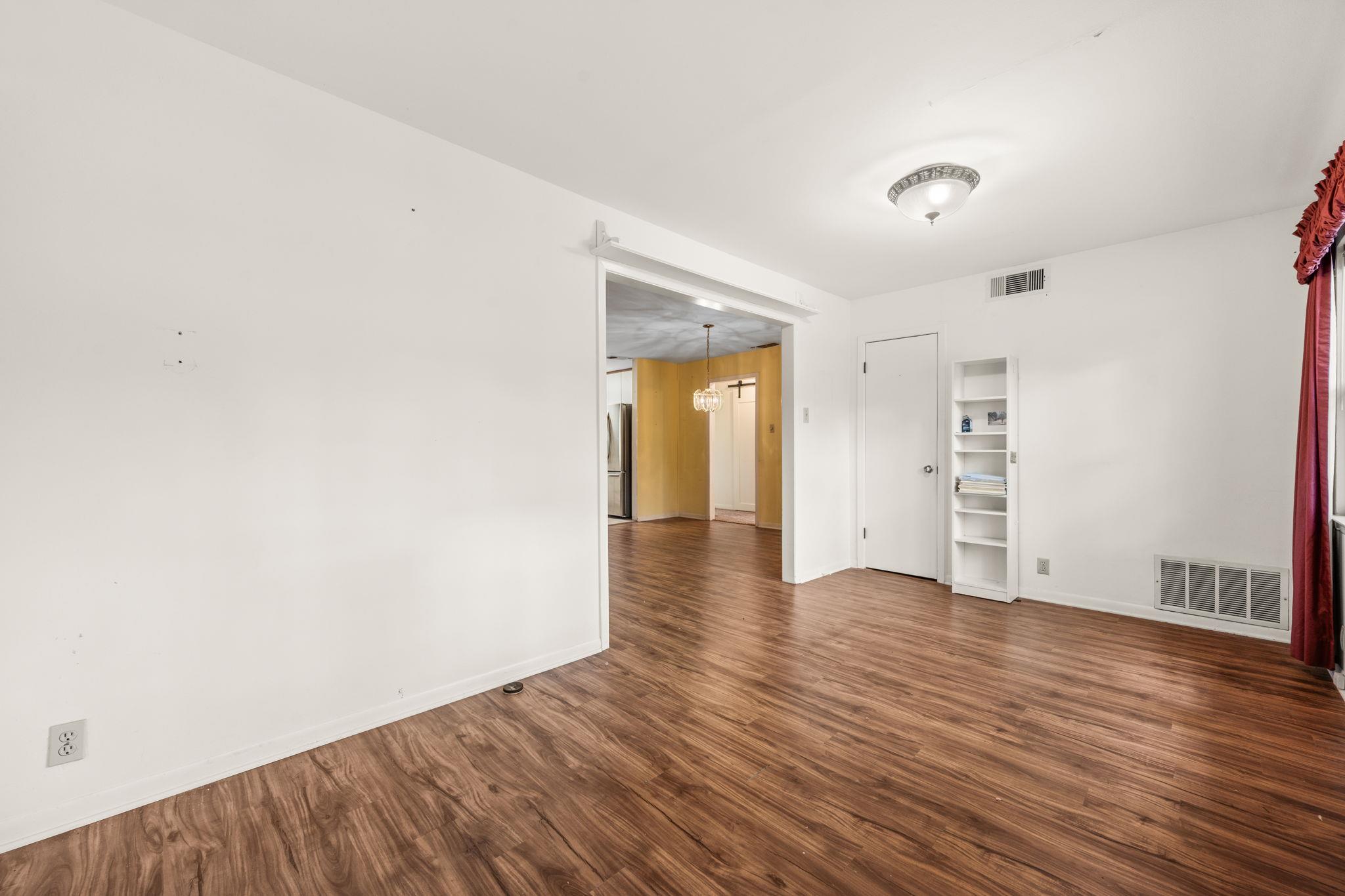 18215 Ledge St, Jonestown, TX 78645