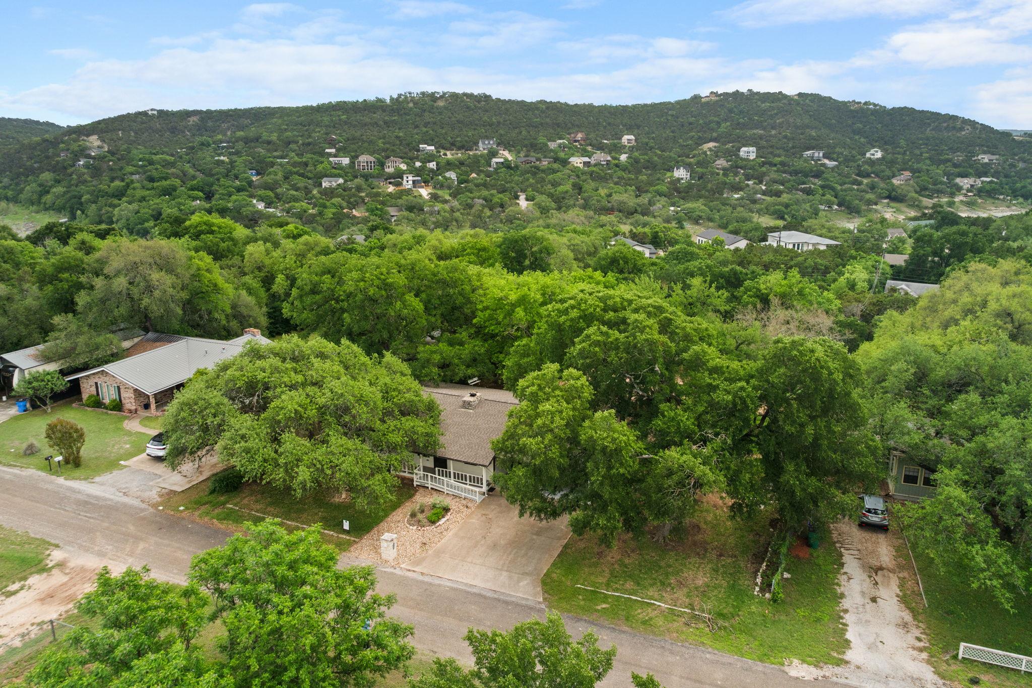 18215 Ledge St, Jonestown, TX 78645