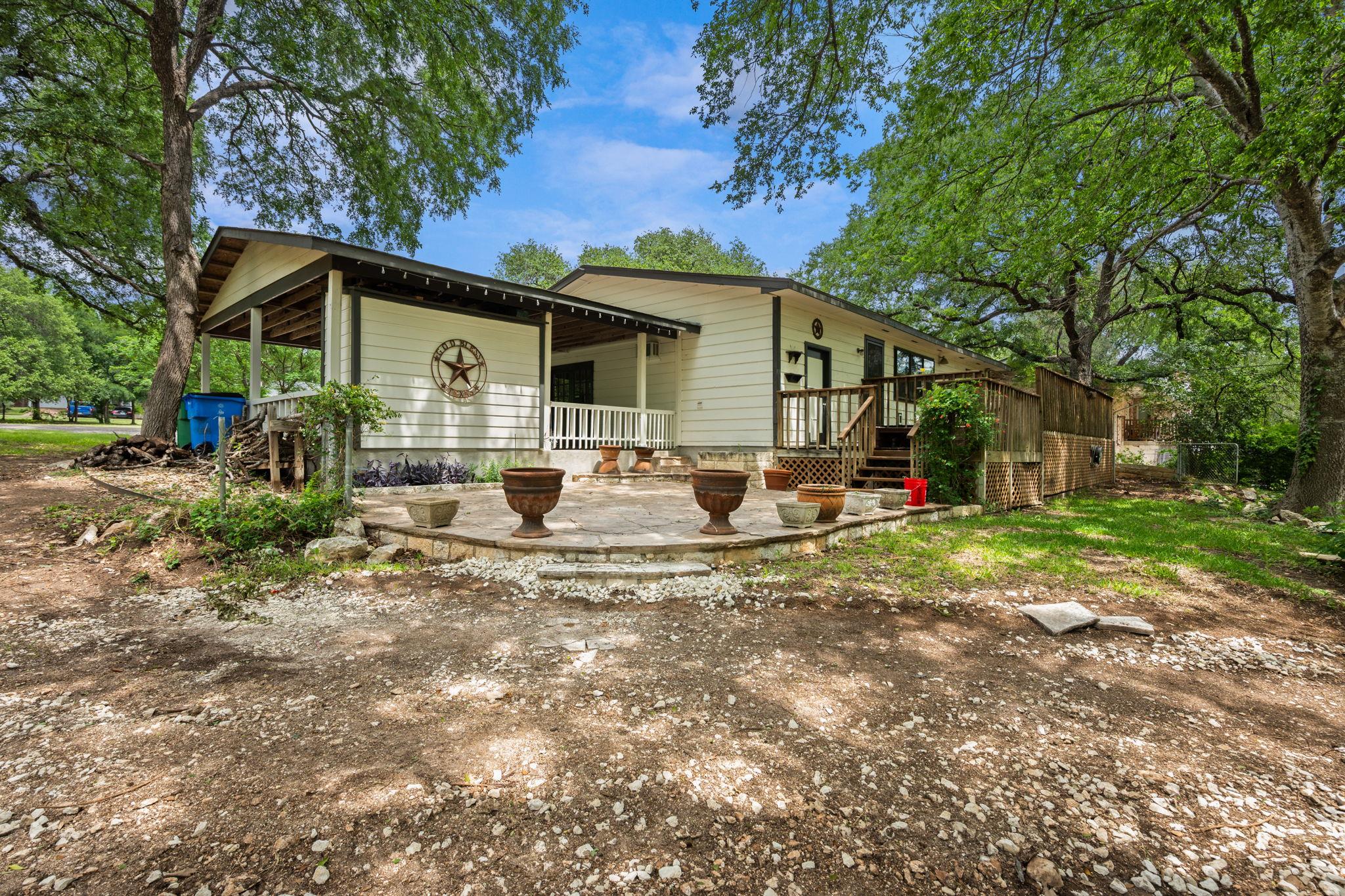 18215 Ledge St, Jonestown, TX 78645