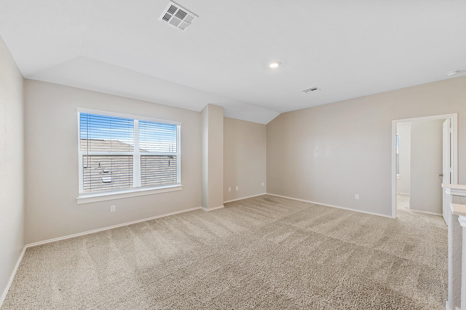 305 Arnage Dr, Hutto, TX 78634