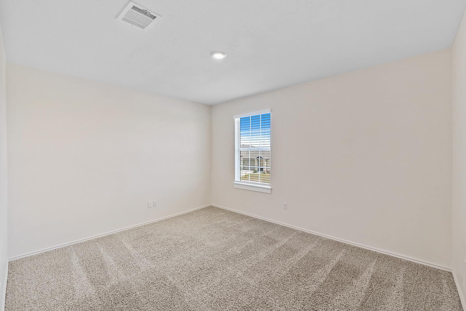 305 Arnage Dr, Hutto, TX 78634