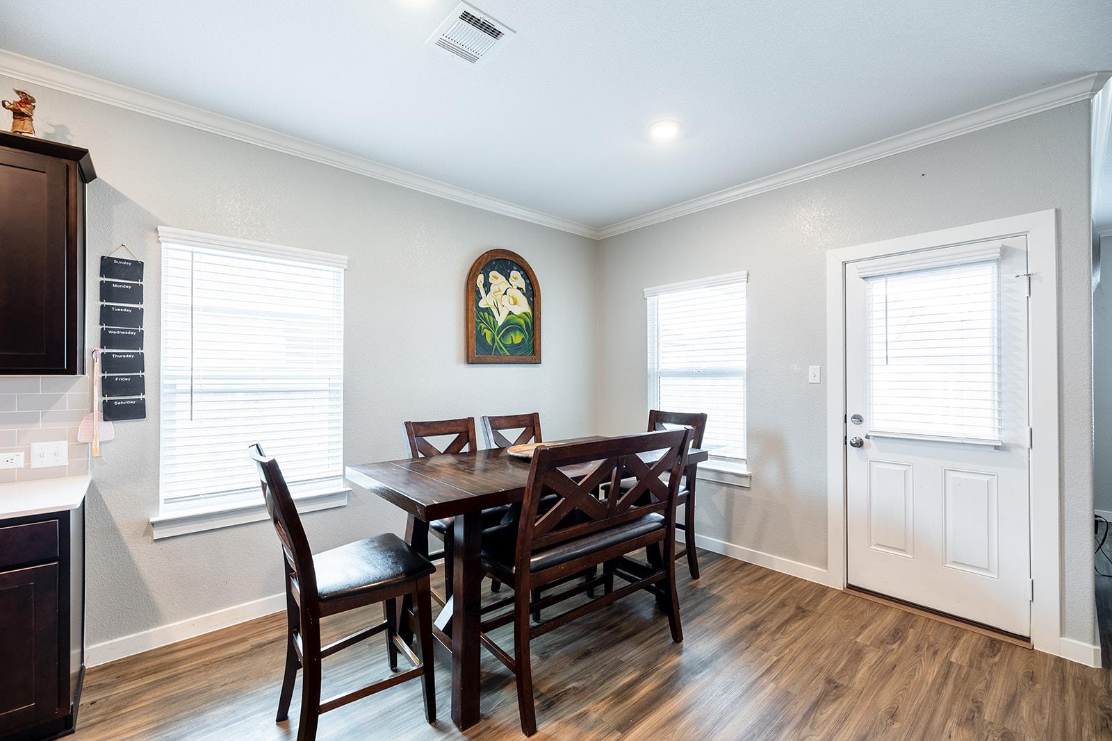 305 Arnage Dr, Hutto, TX 78634