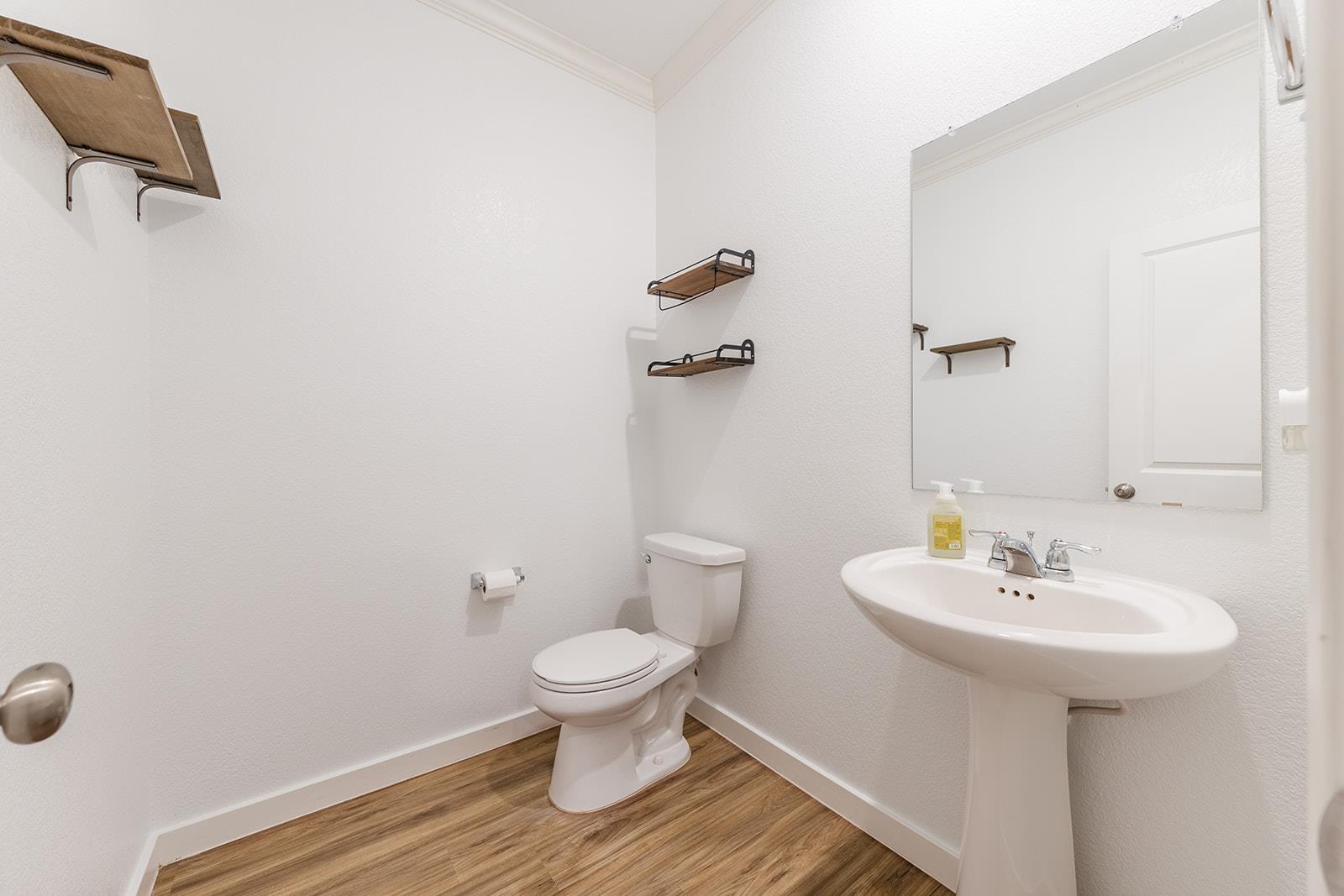 305 Arnage Dr, Hutto, TX 78634