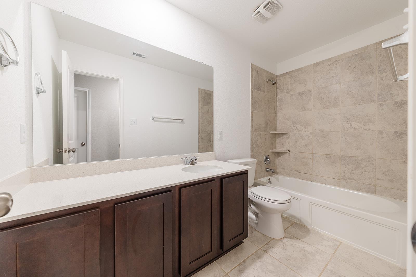 305 Arnage Dr, Hutto, TX 78634