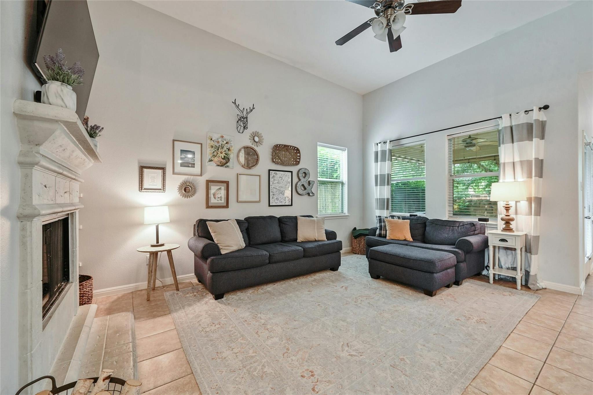 130 Farm House Rd, San Marcos, TX 78666