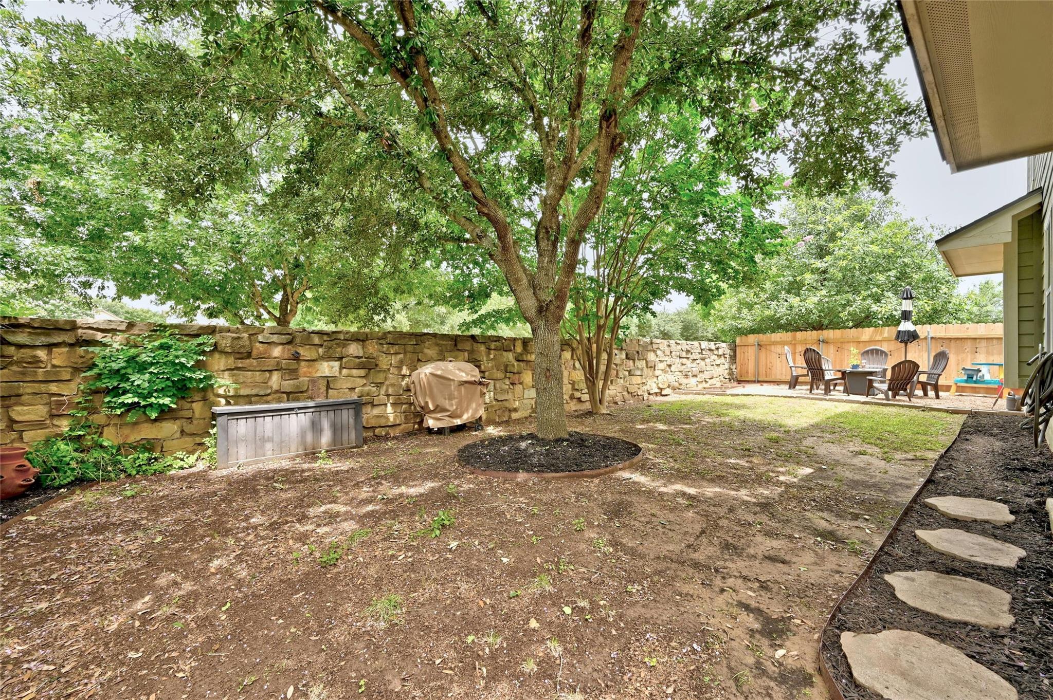 130 Farm House Rd, San Marcos, TX 78666