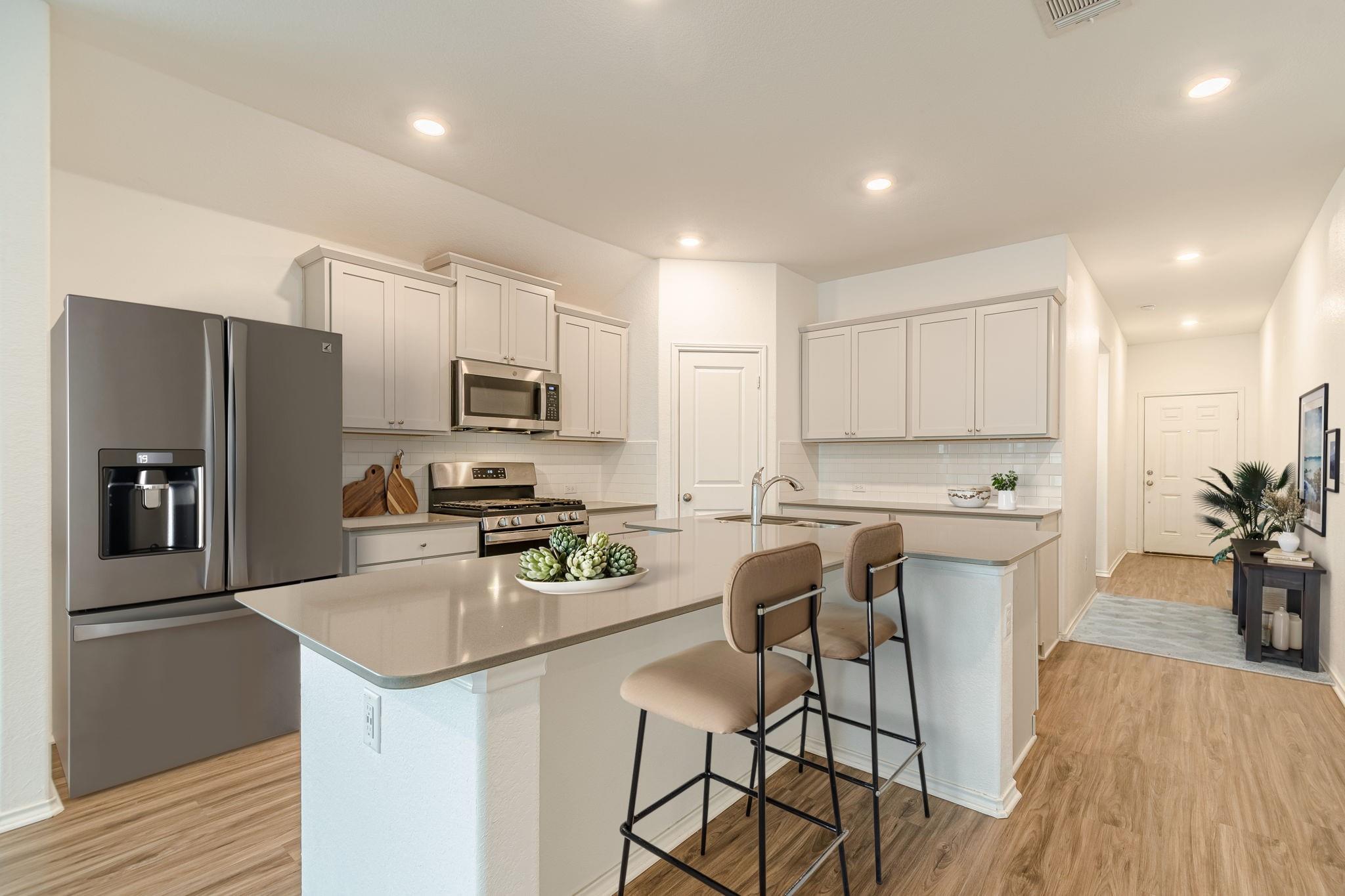 341 Escondido Cir, San Marcos, TX 78666