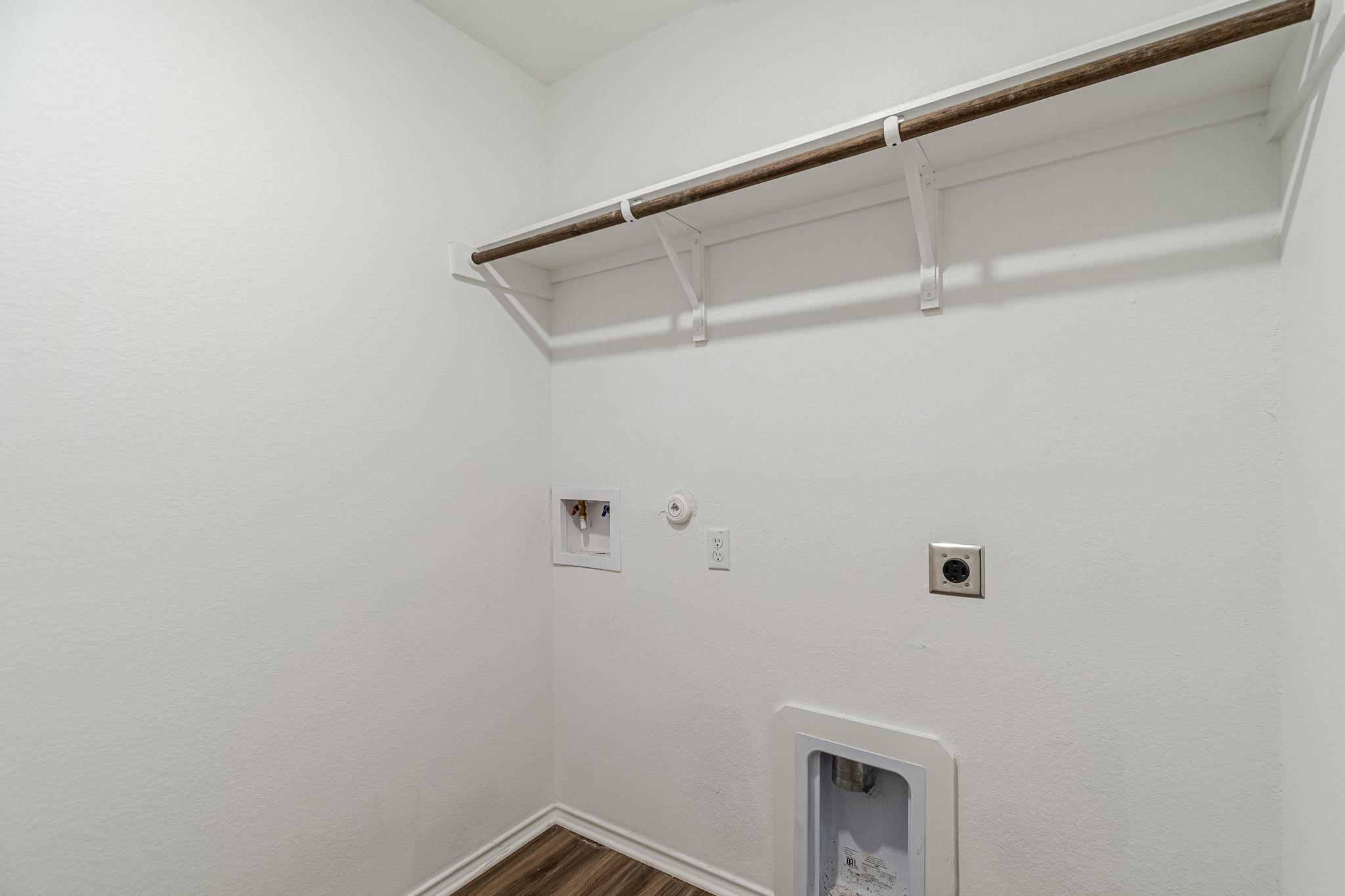 341 Escondido Cir, San Marcos, TX 78666