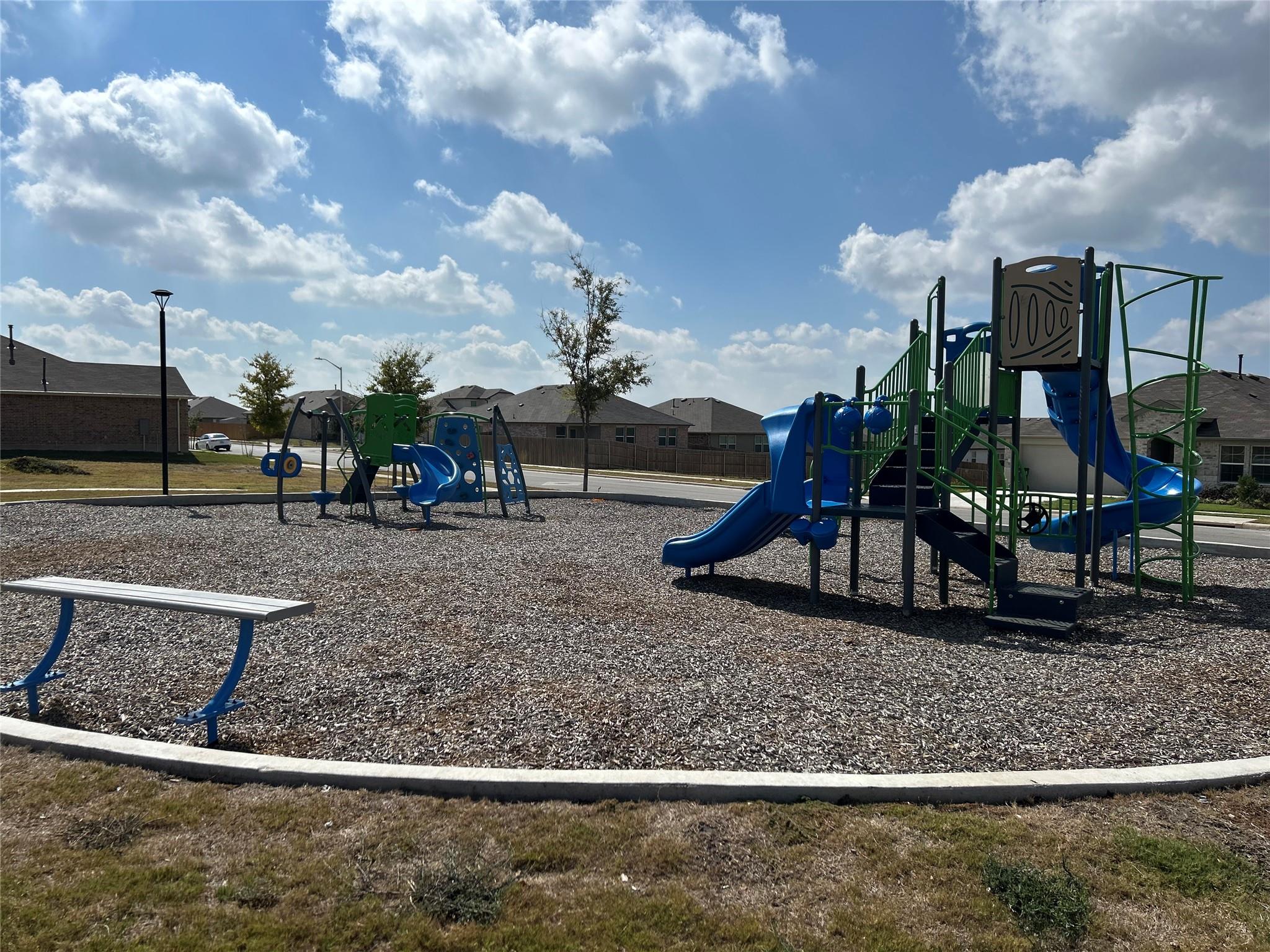 341 Escondido Cir, San Marcos, TX 78666