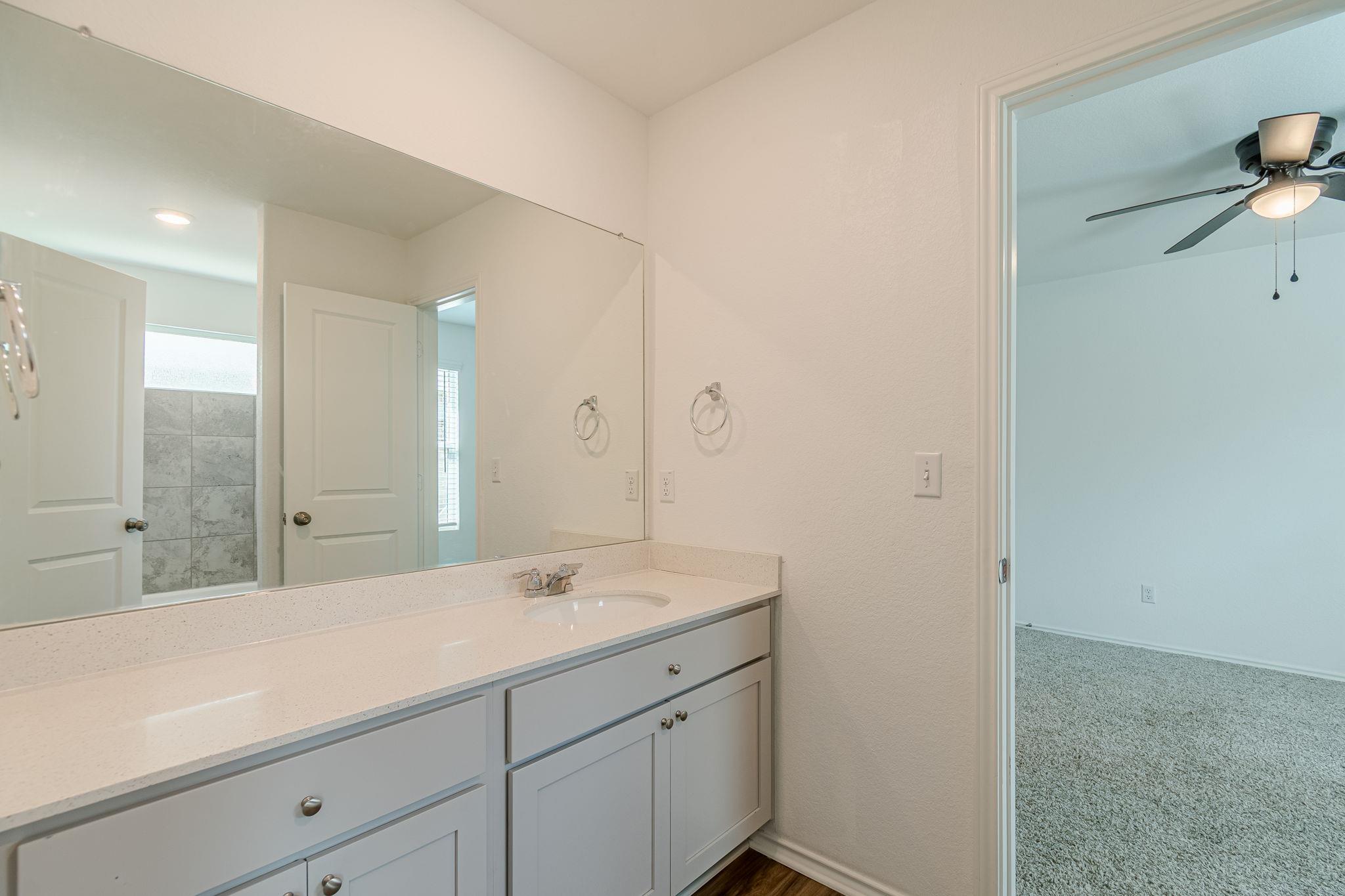 341 Escondido Cir, San Marcos, TX 78666