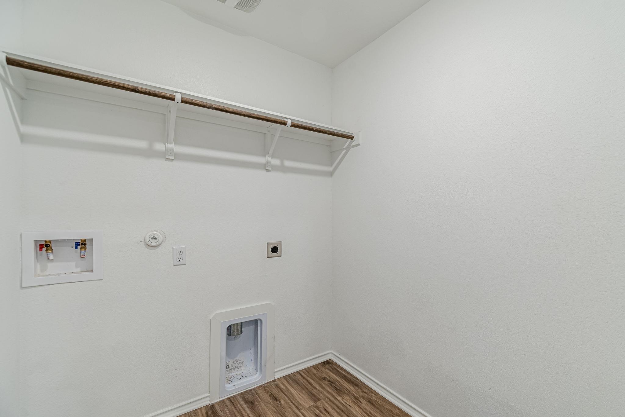 341 Escondido Cir, San Marcos, TX 78666