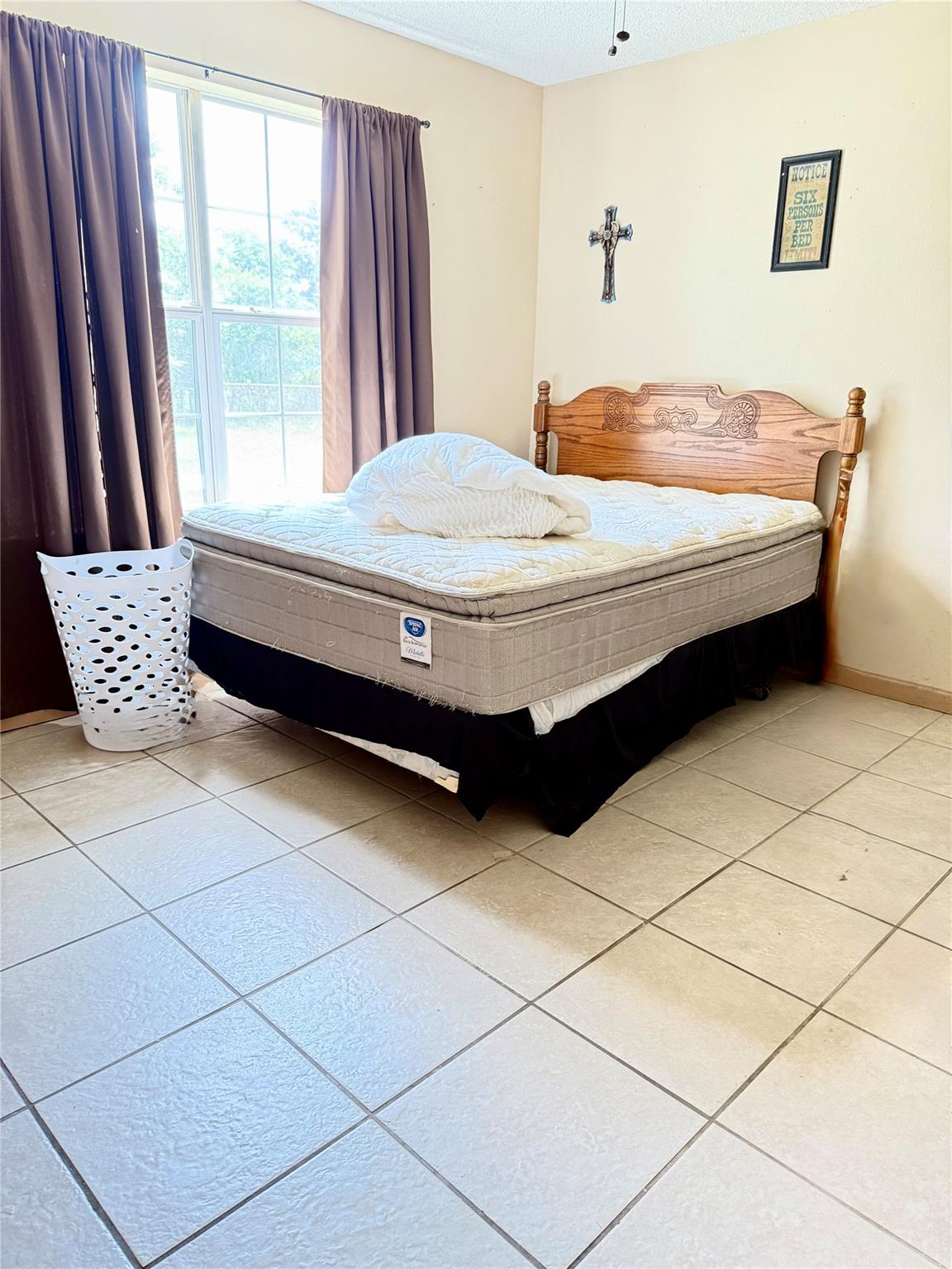 2203 Post Oak Rd, Rockdale, TX 76567