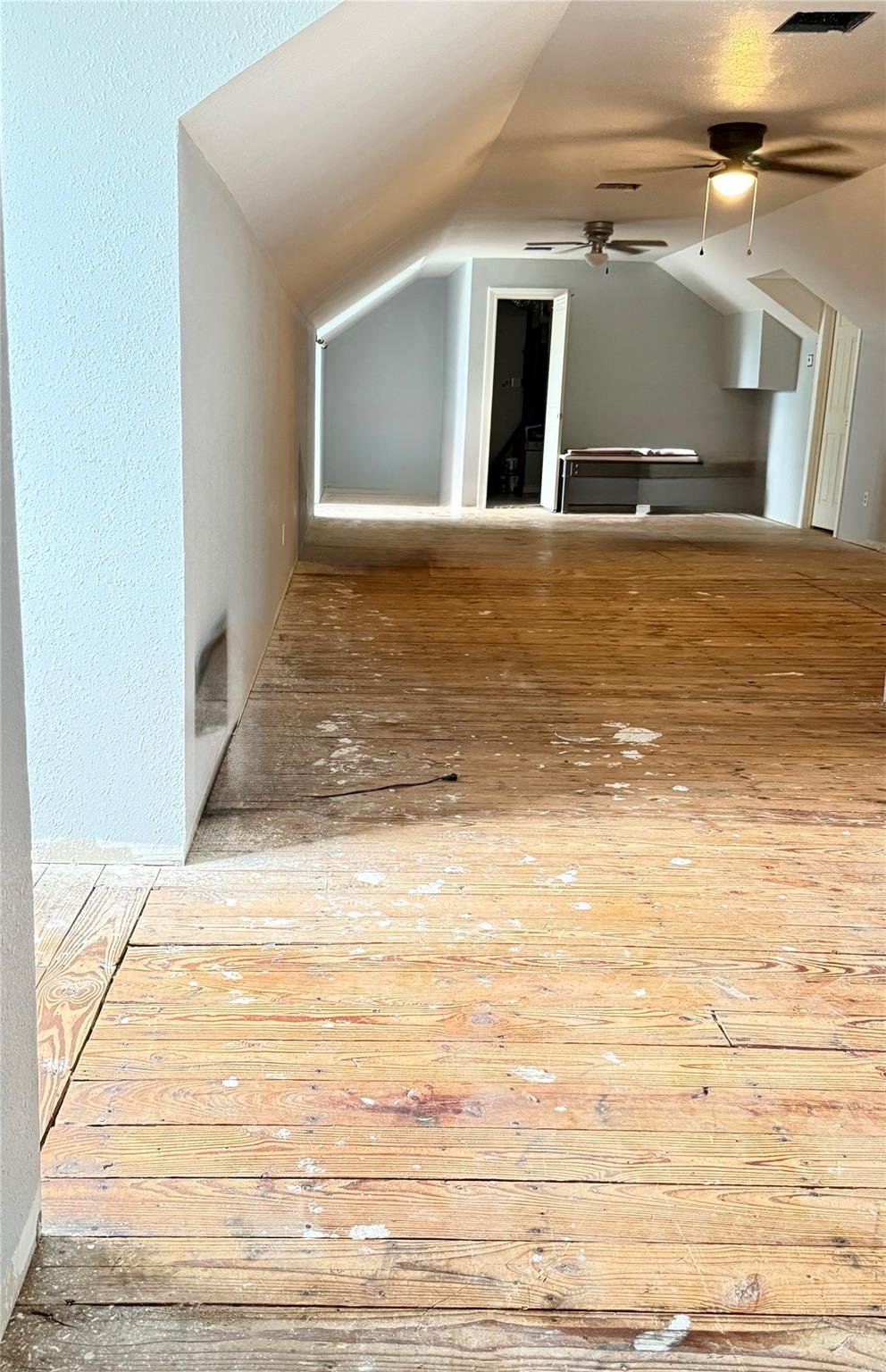 2203 Post Oak Rd, Rockdale, TX 76567