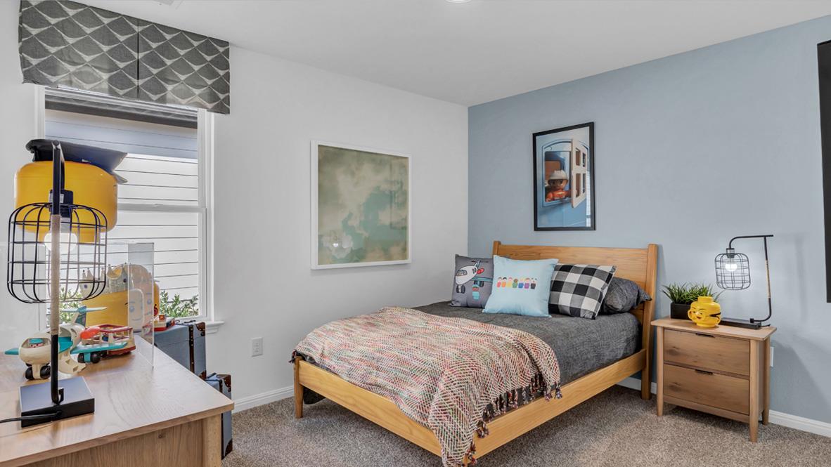 112 Juan Cordona Dr, Buda, TX 78610