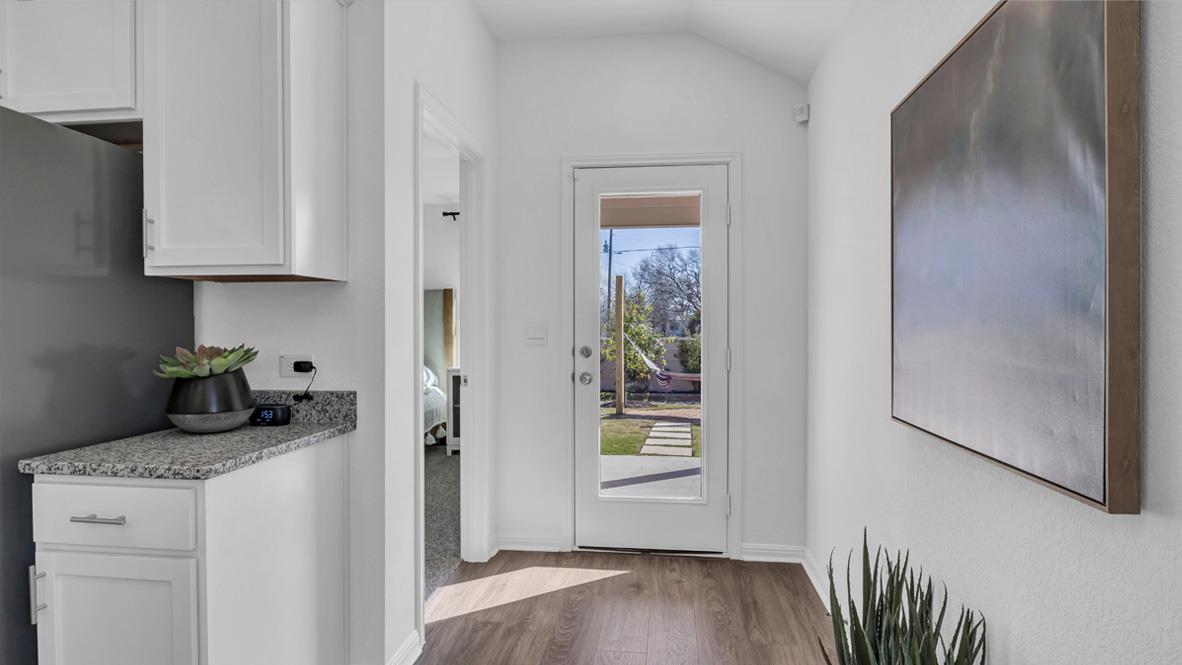 112 Juan Cordona Dr, Buda, TX 78610