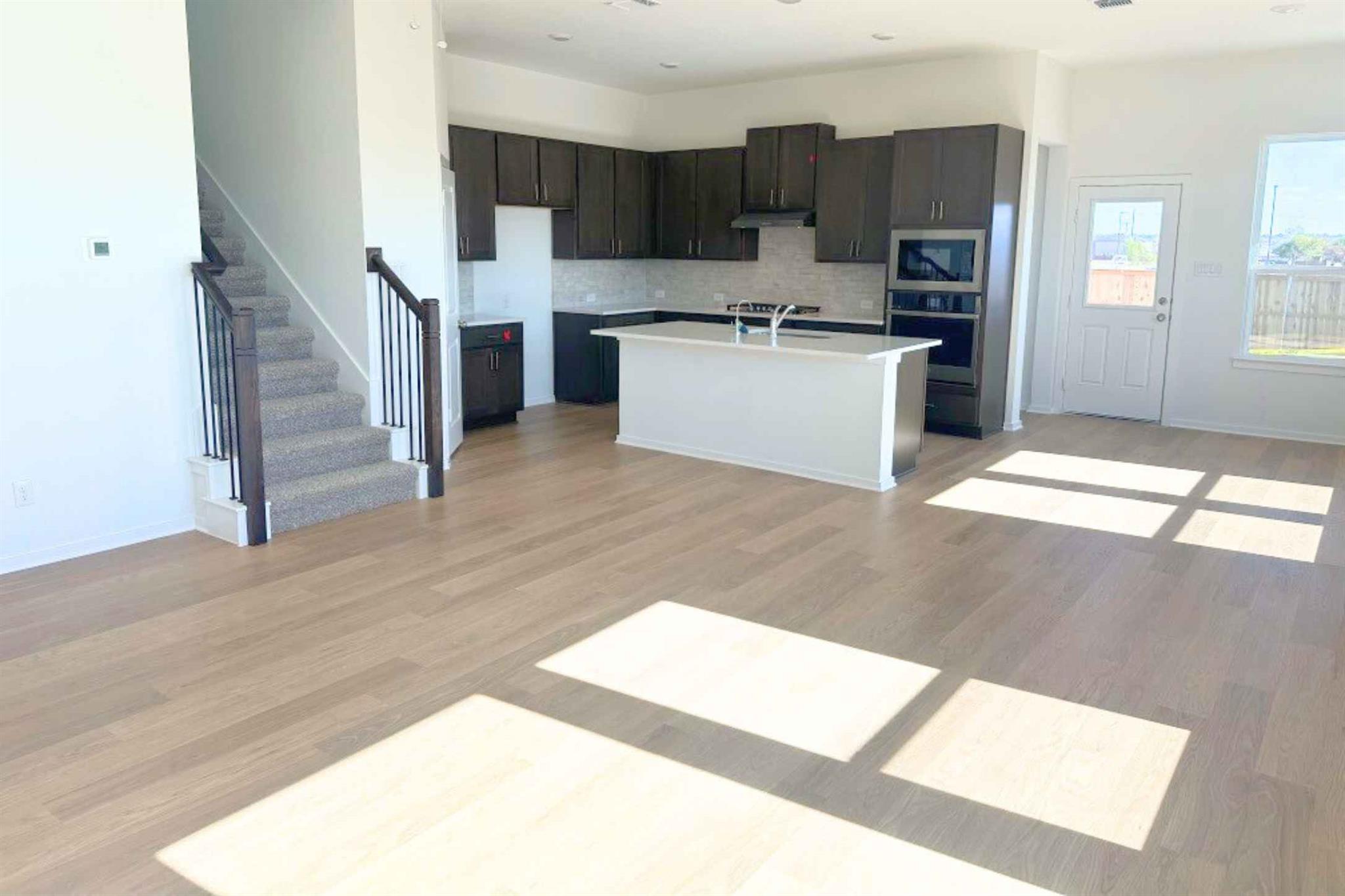 13821 Tucker Hedge Pass, Elgin, TX 78621