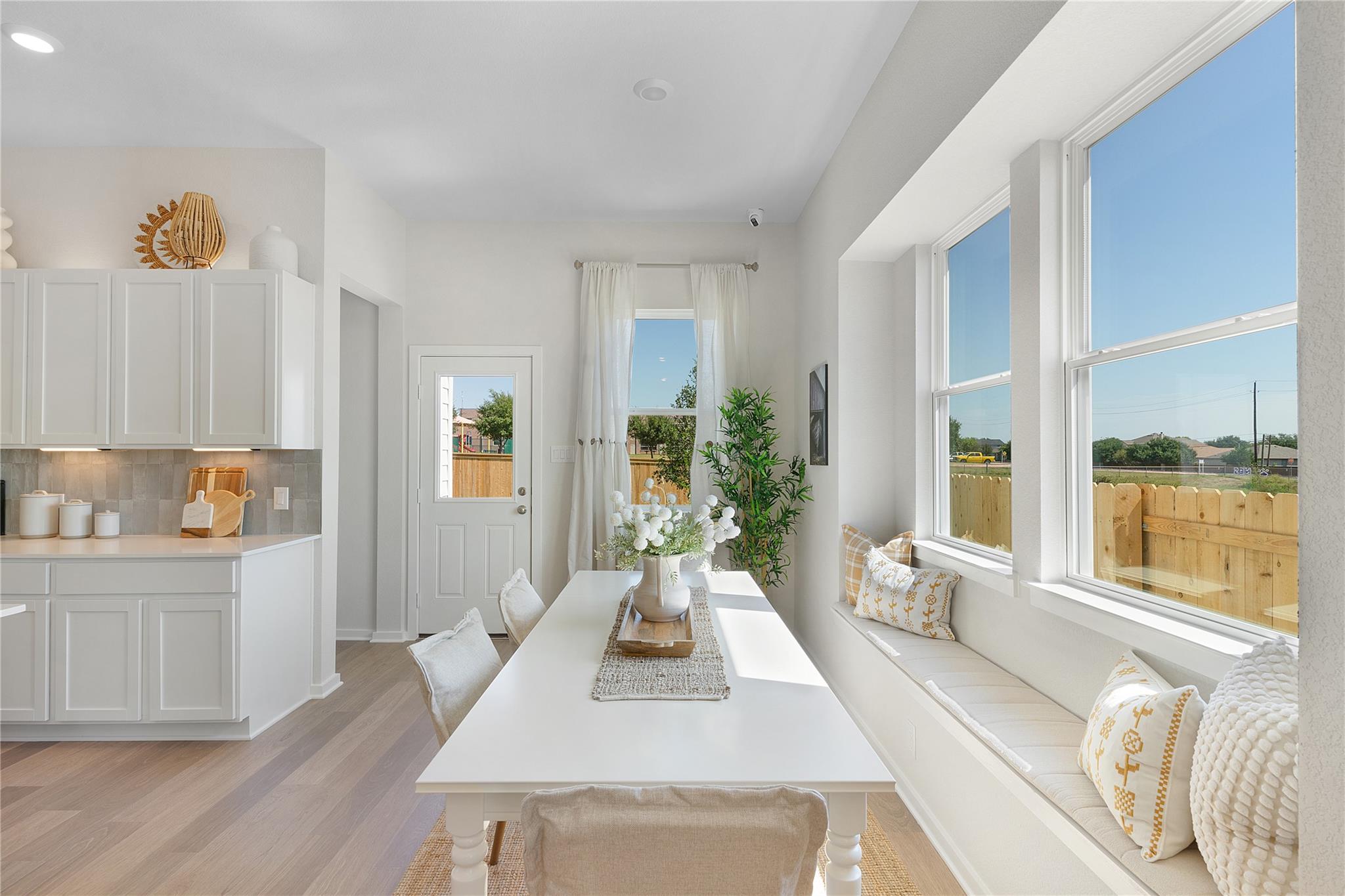 13821 Tucker Hedge Pass, Elgin, TX 78621