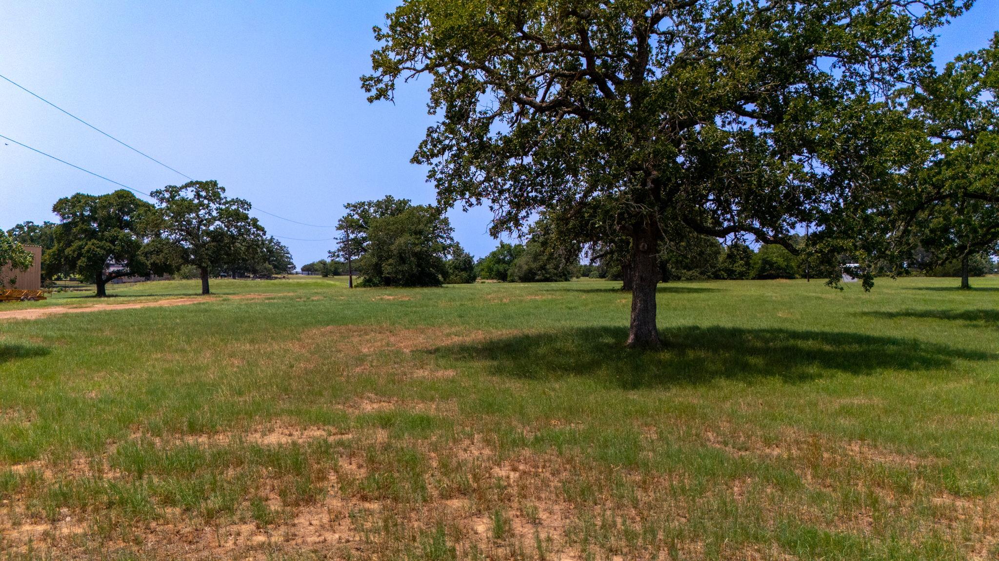 000 Cattlemens Row Rd, Lockhart, TX 78644