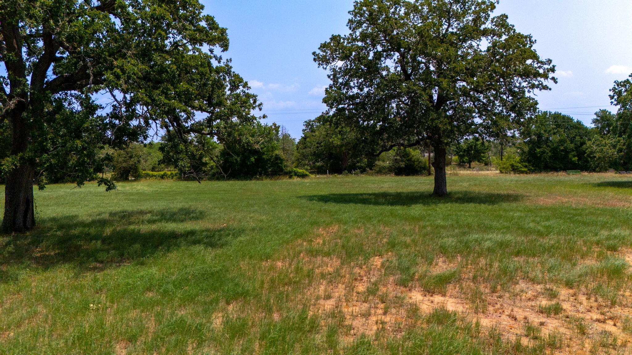 000 Cattlemens Row Rd, Lockhart, TX 78644