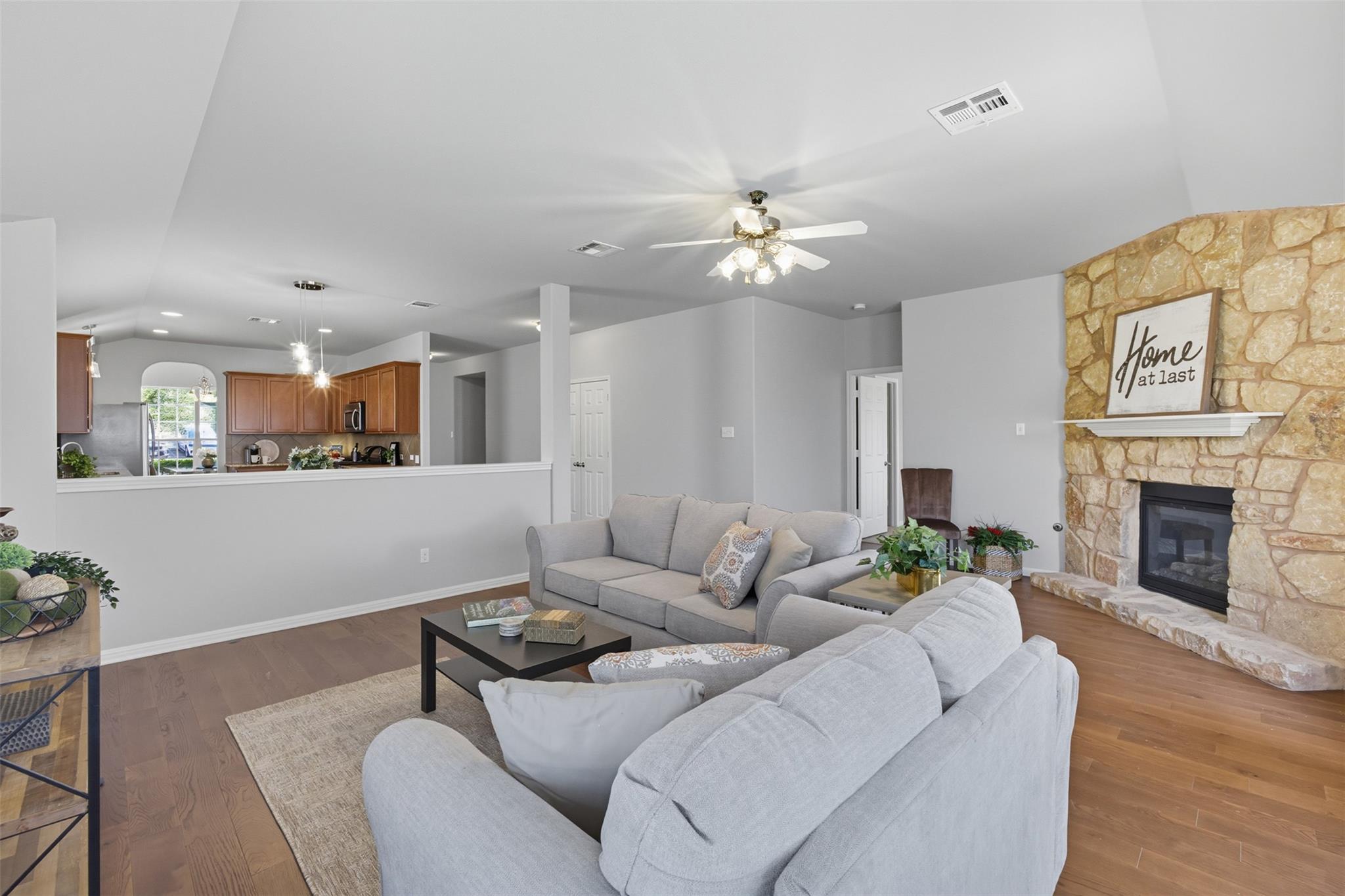 613 Kingston Lacy Blvd, Pflugerville, TX 78660