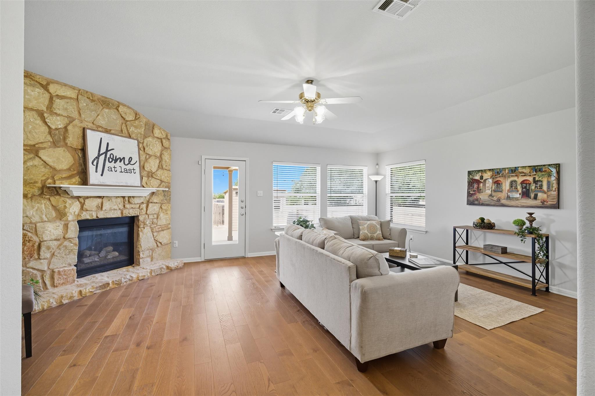 613 Kingston Lacy Blvd, Pflugerville, TX 78660