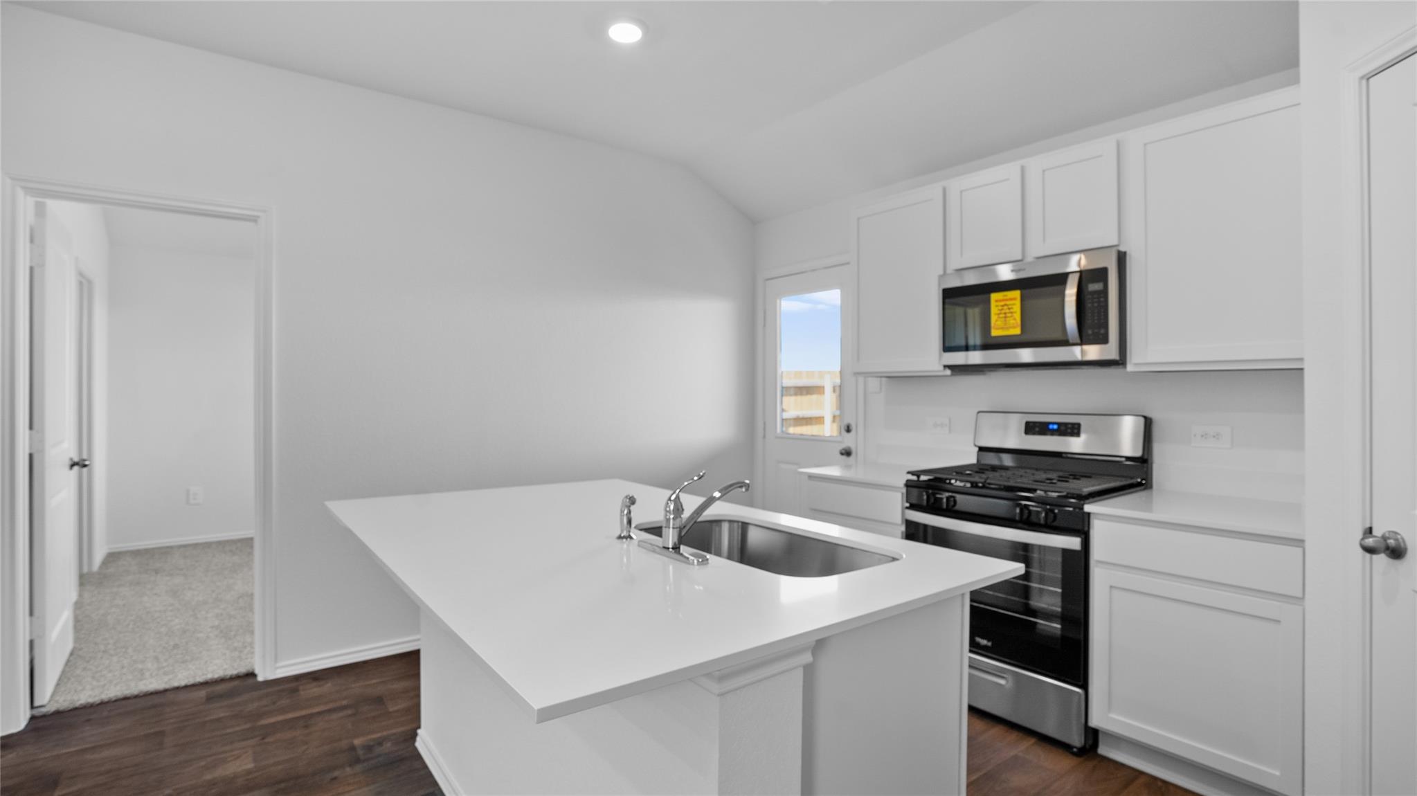 129 Celosia Loop, Uhland, TX 78640