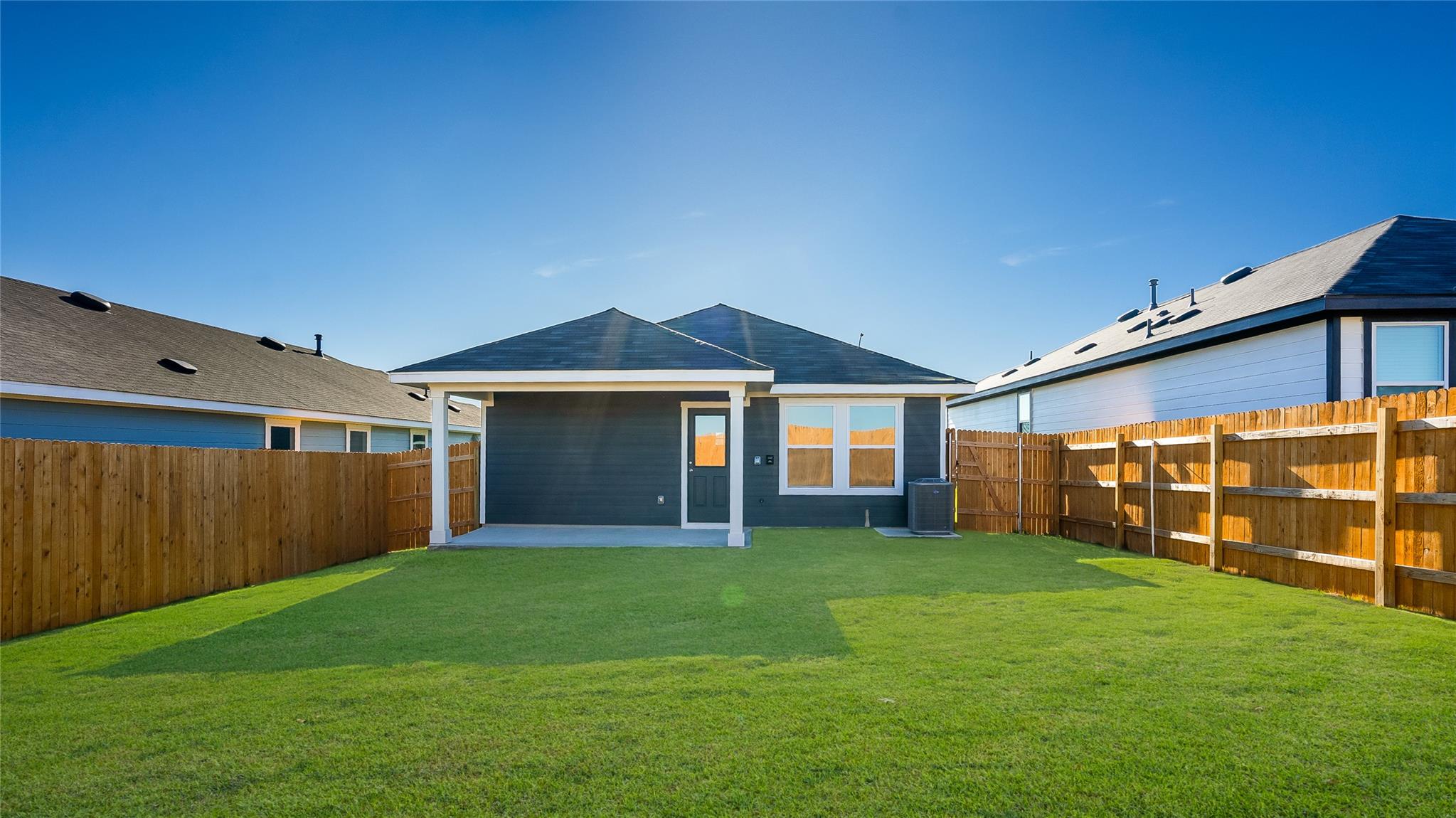 129 Celosia Loop, Uhland, TX 78640