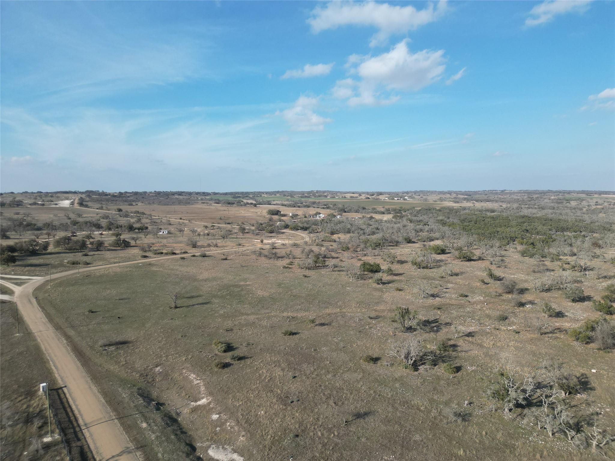 51 Reeh Rd, Harper, TX 78631