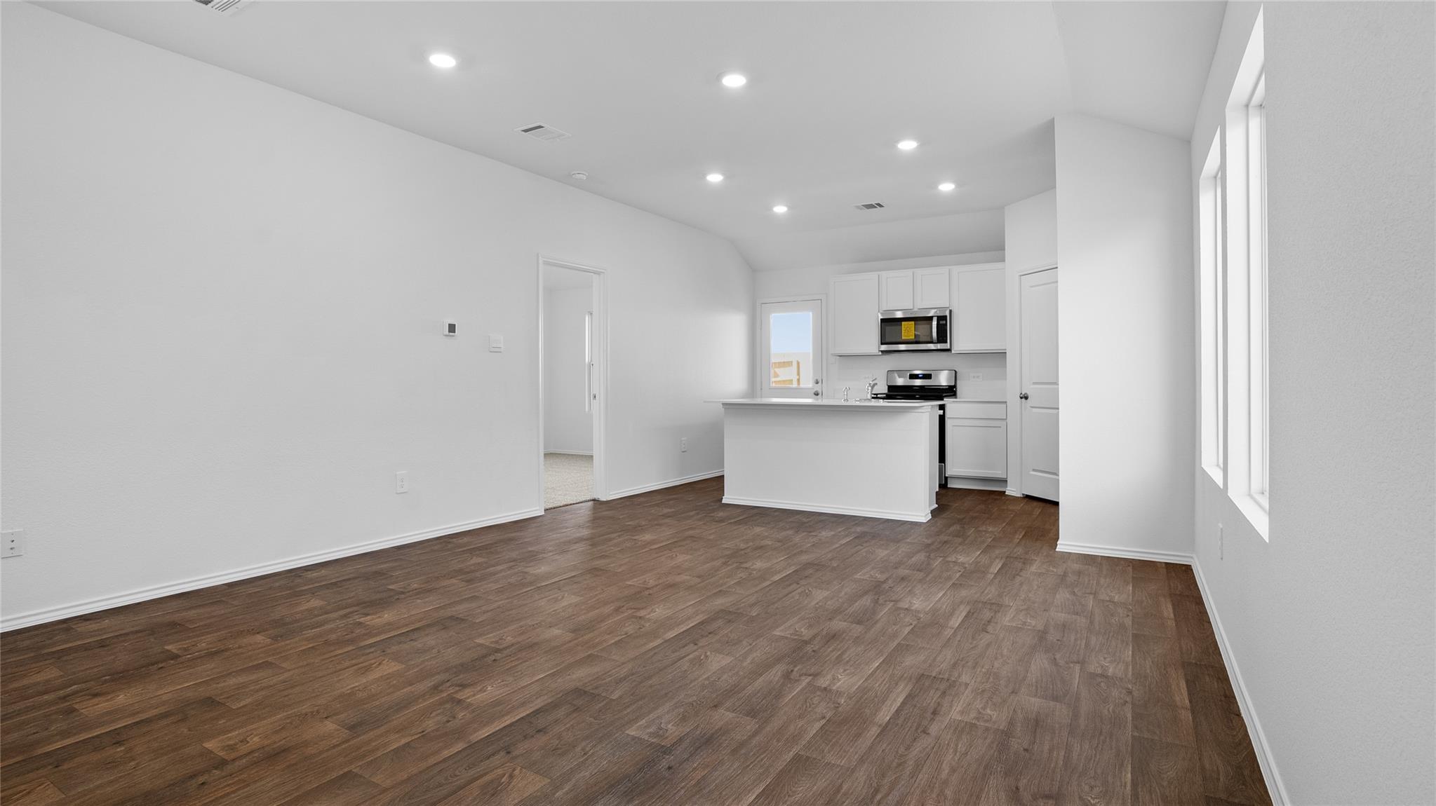 105 Celosia Loop, Uhland, TX 78640