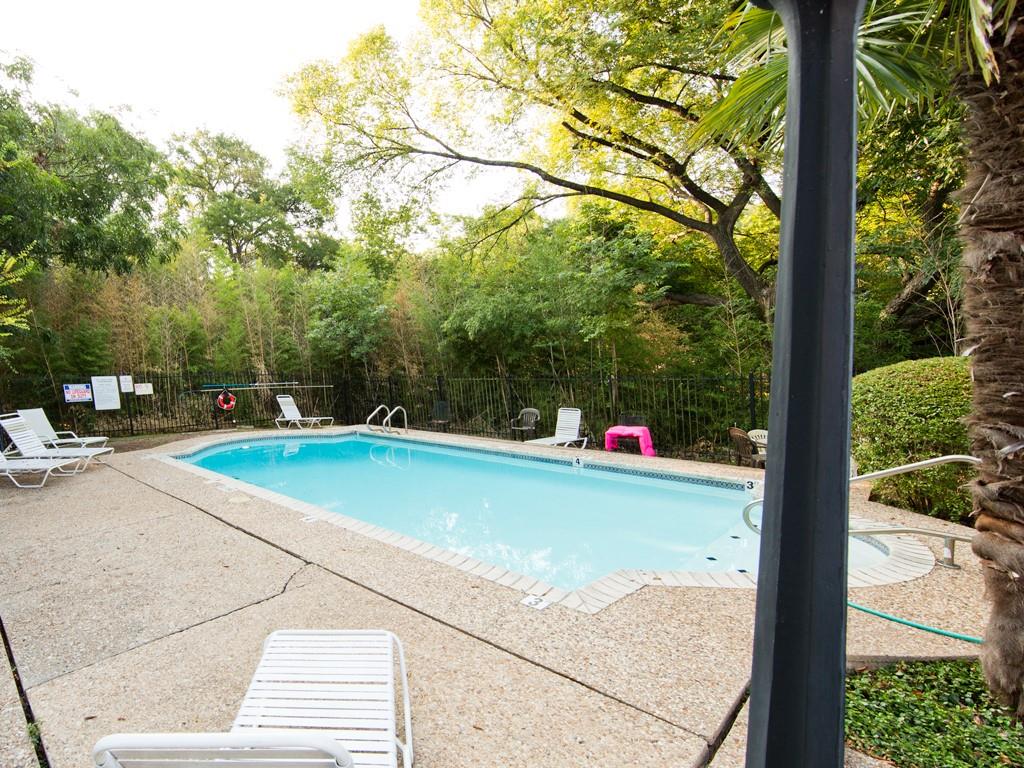 3839 Dry Creek Dr # 220, Austin, TX 78731