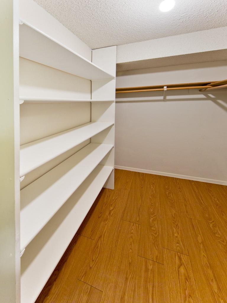 3839 Dry Creek Dr # 220, Austin, TX 78731