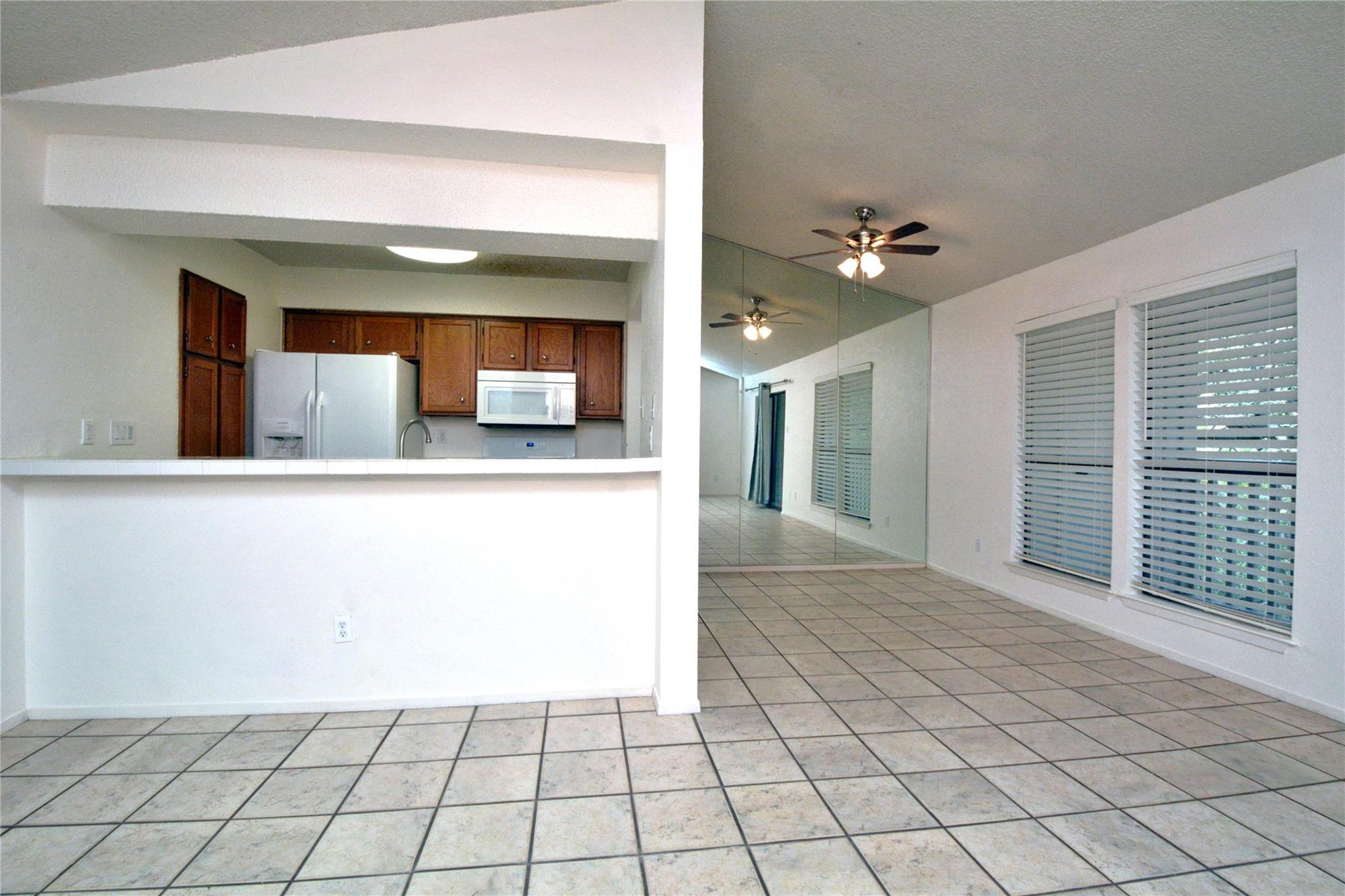 3839 Dry Creek Dr # 220, Austin, TX 78731