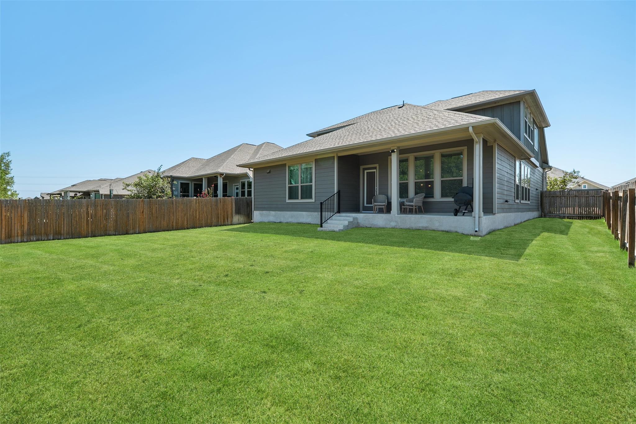 211 Brookside St, Hutto, TX 78634