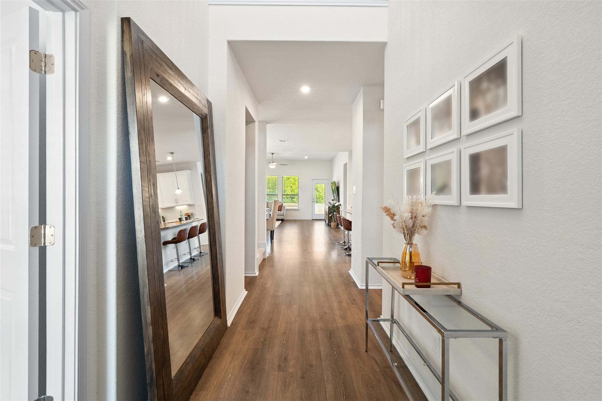 211 Brookside St, Hutto, TX 78634